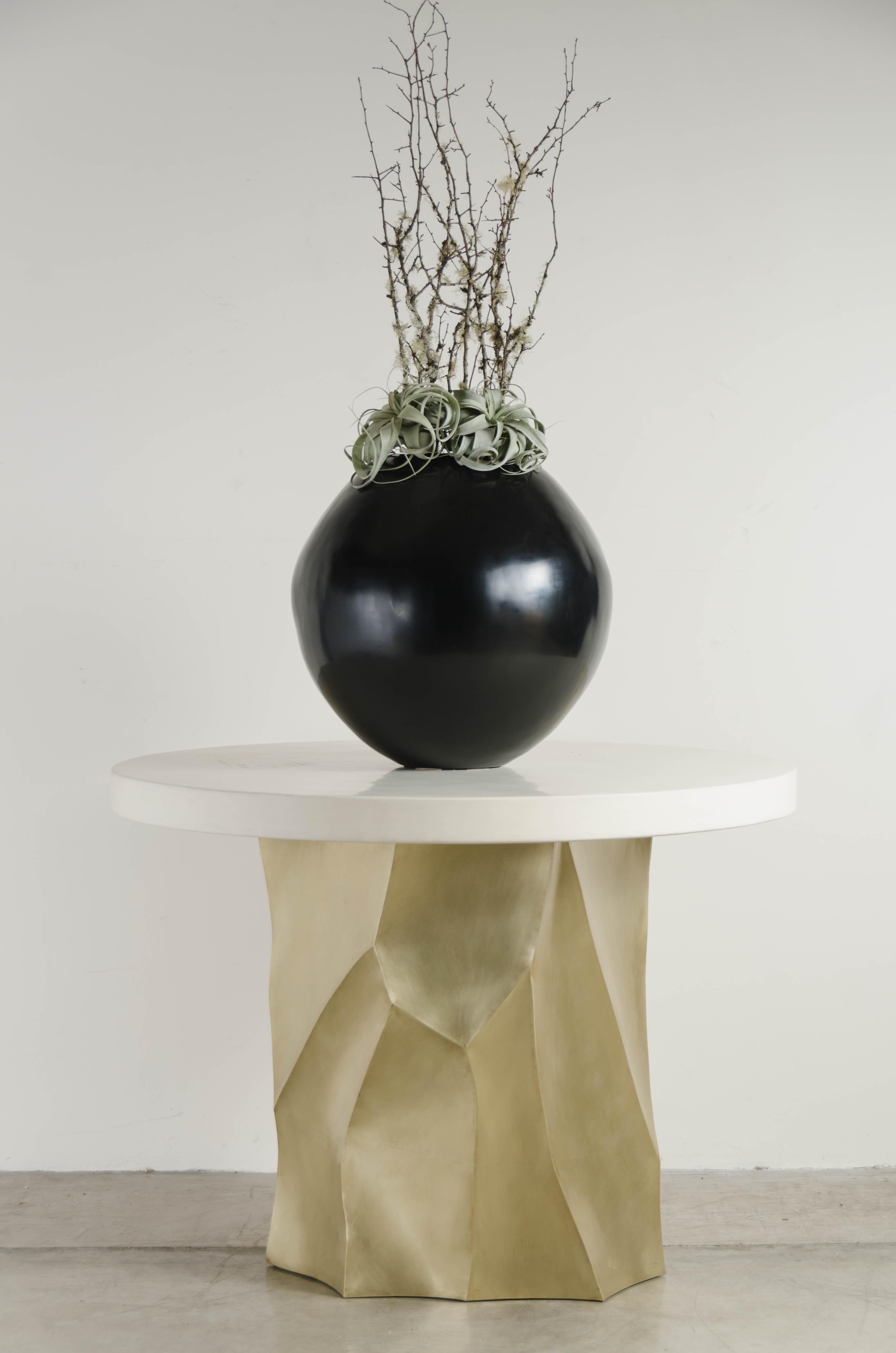 Laccato Vaso Full Moon in lacca nera di Robert Kuo, edizione limitata in vendita