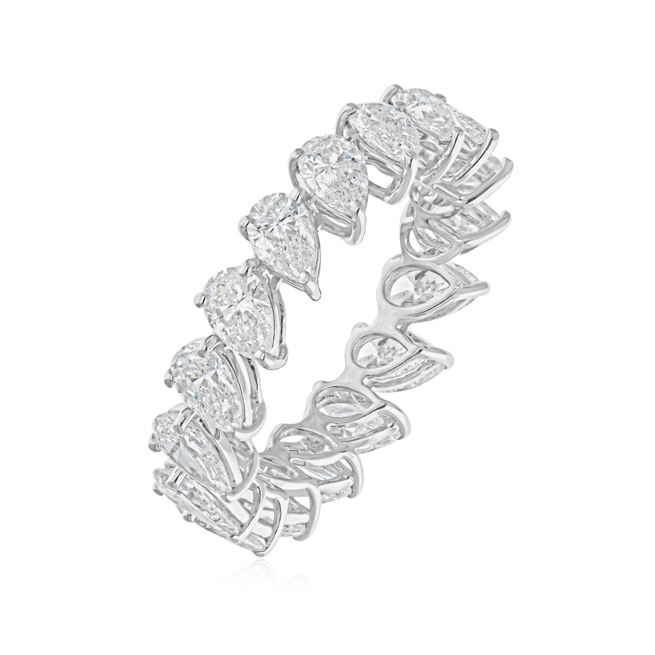 in vendita:  Anello Eternità con Diamante a Pera Regalo Fascia Continua con Diamante in Oro Bianco 14k 5
