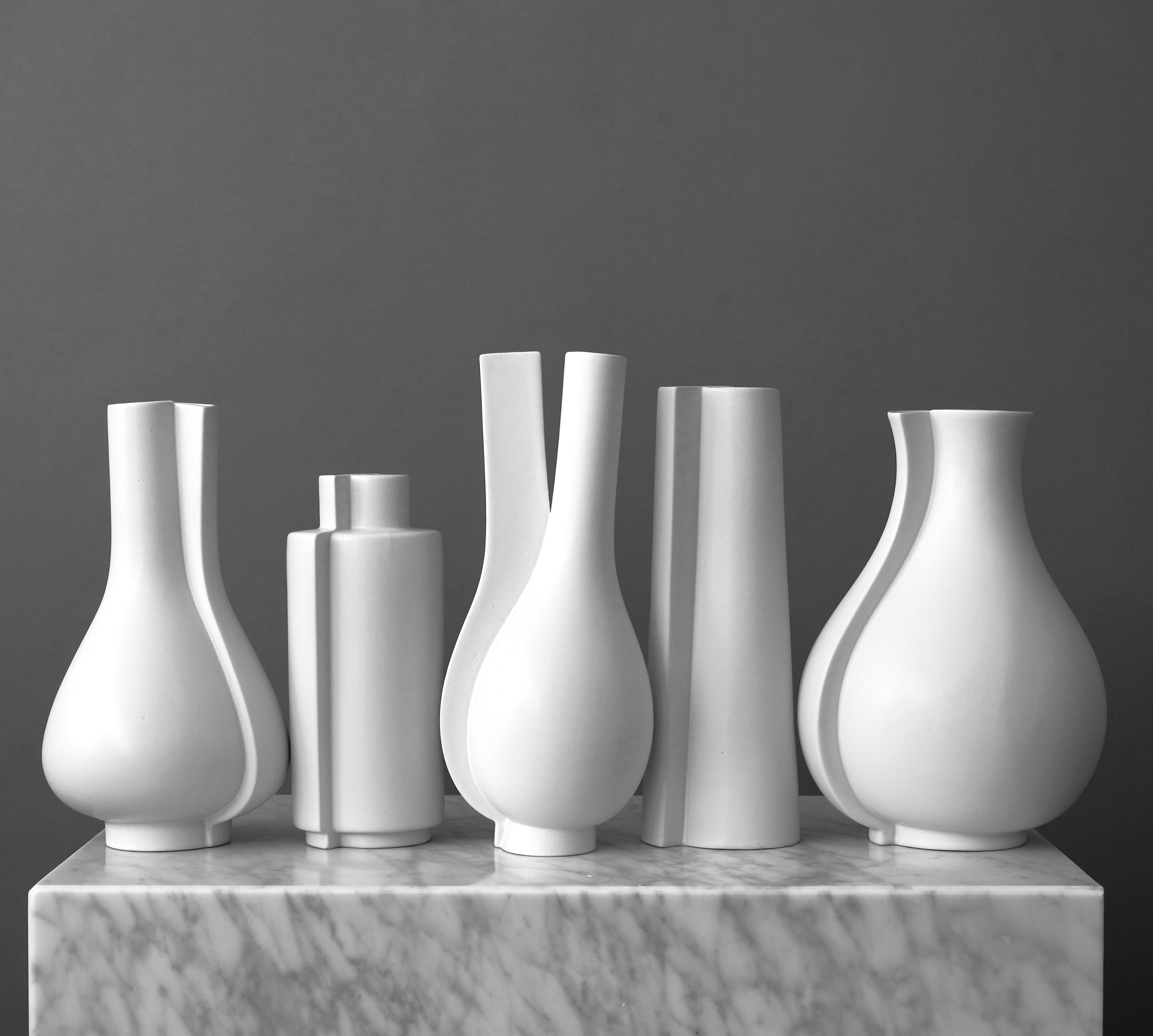 Kompletter Satz 'Surrea'-Vasen von Wilhelm Kåge für Gustavsberg Studio, Schweden, 1950er Jahre (Skandinavische Moderne) im Angebot