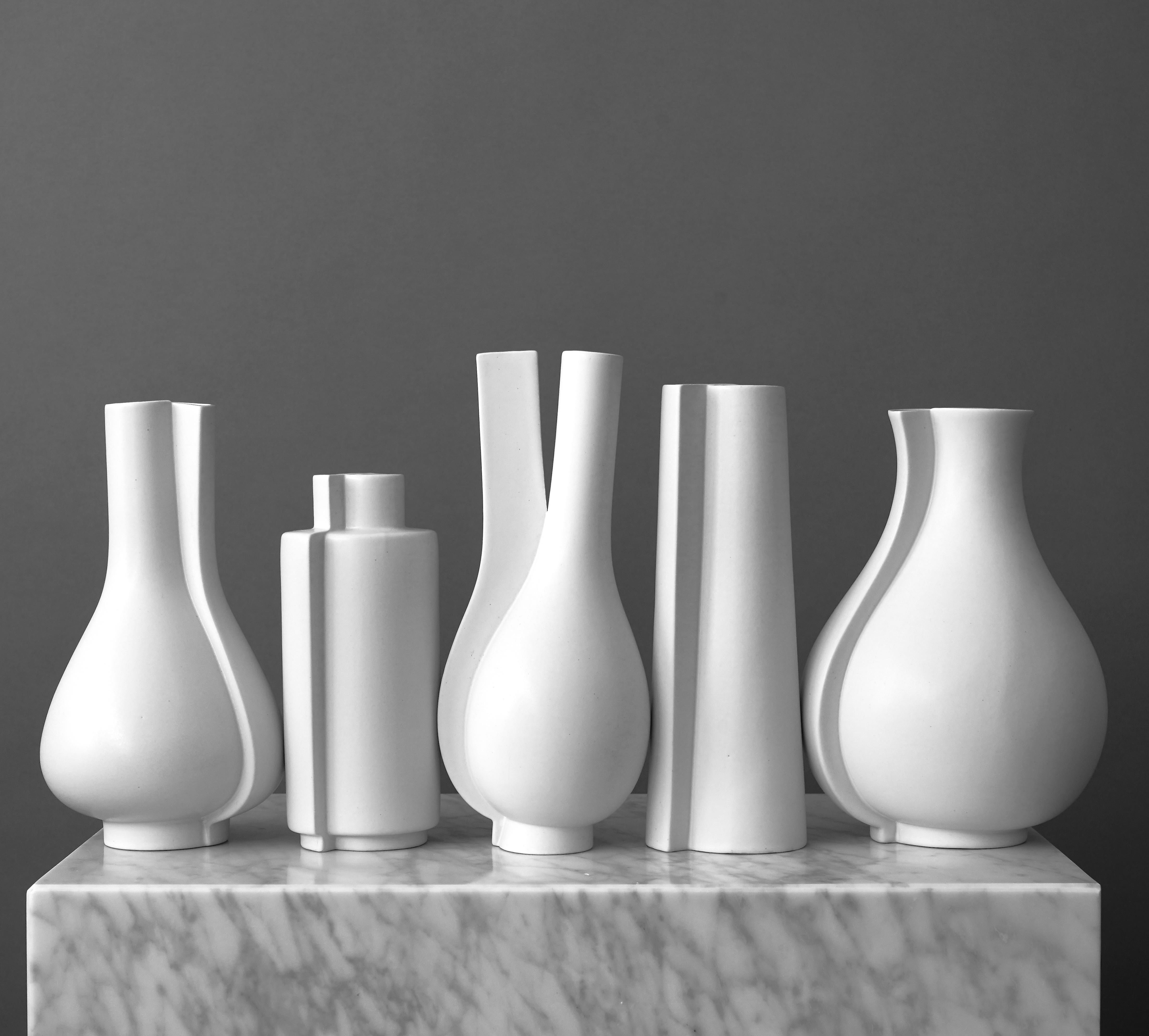 Swedish Full Set of 'Surrea' Vases by Wilhelm Kåge for Gustavsberg Studio, Sweden, 1950s For Sale