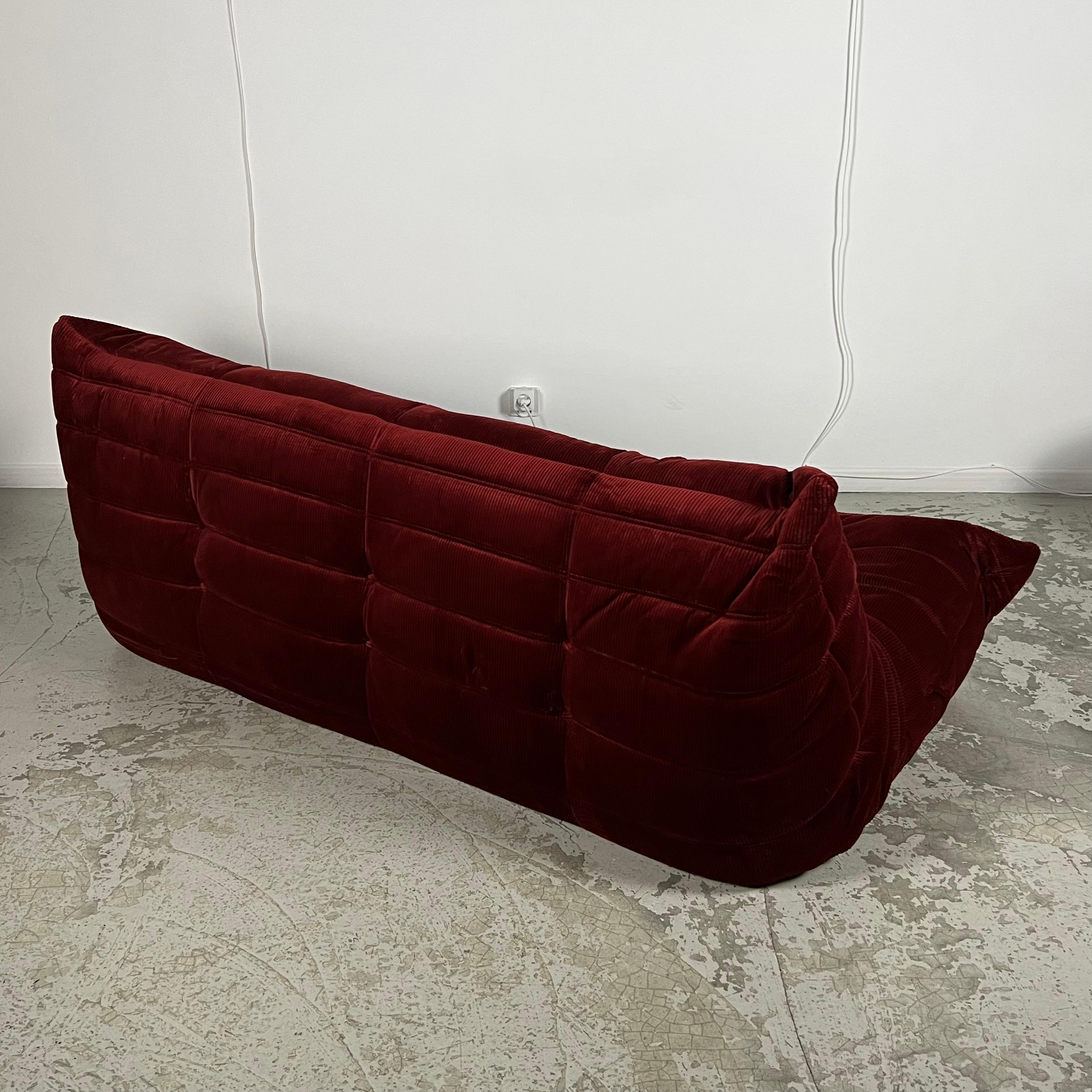 Full set Togo sofa by Michel Ducaroy for Ligne Roset 1973 In Good Condition For Sale In PARIS, FR