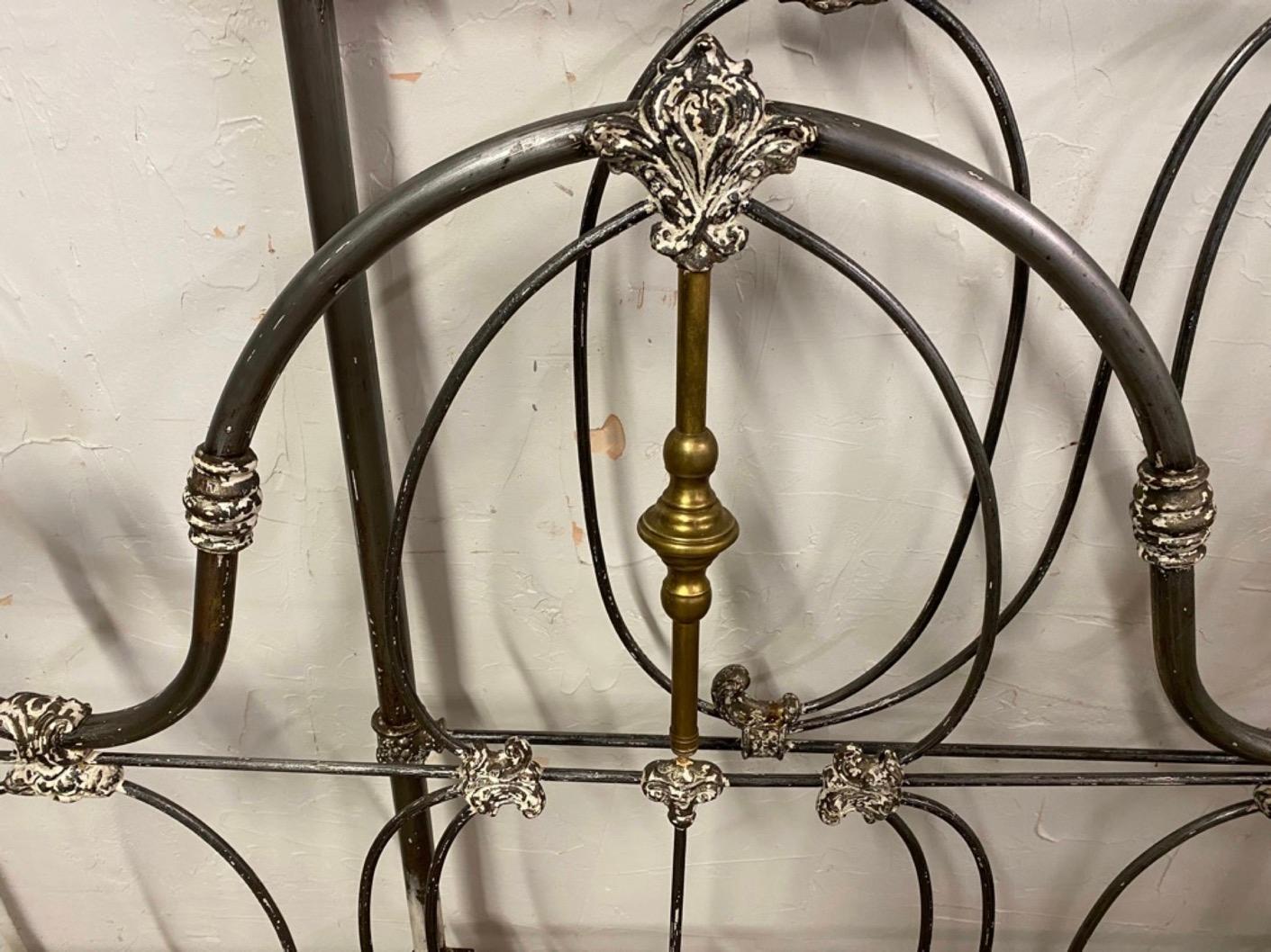 Full Size Baroque Style Metal Bed For Sale 6