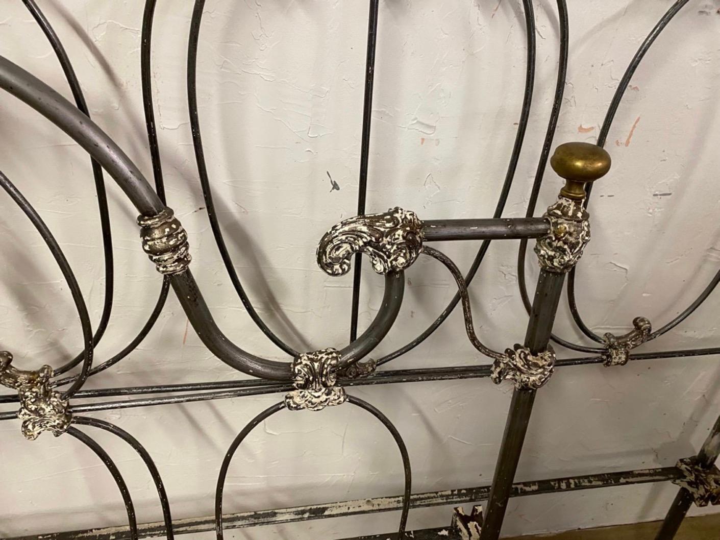 Full Size Baroque Style Metal Bed For Sale 8