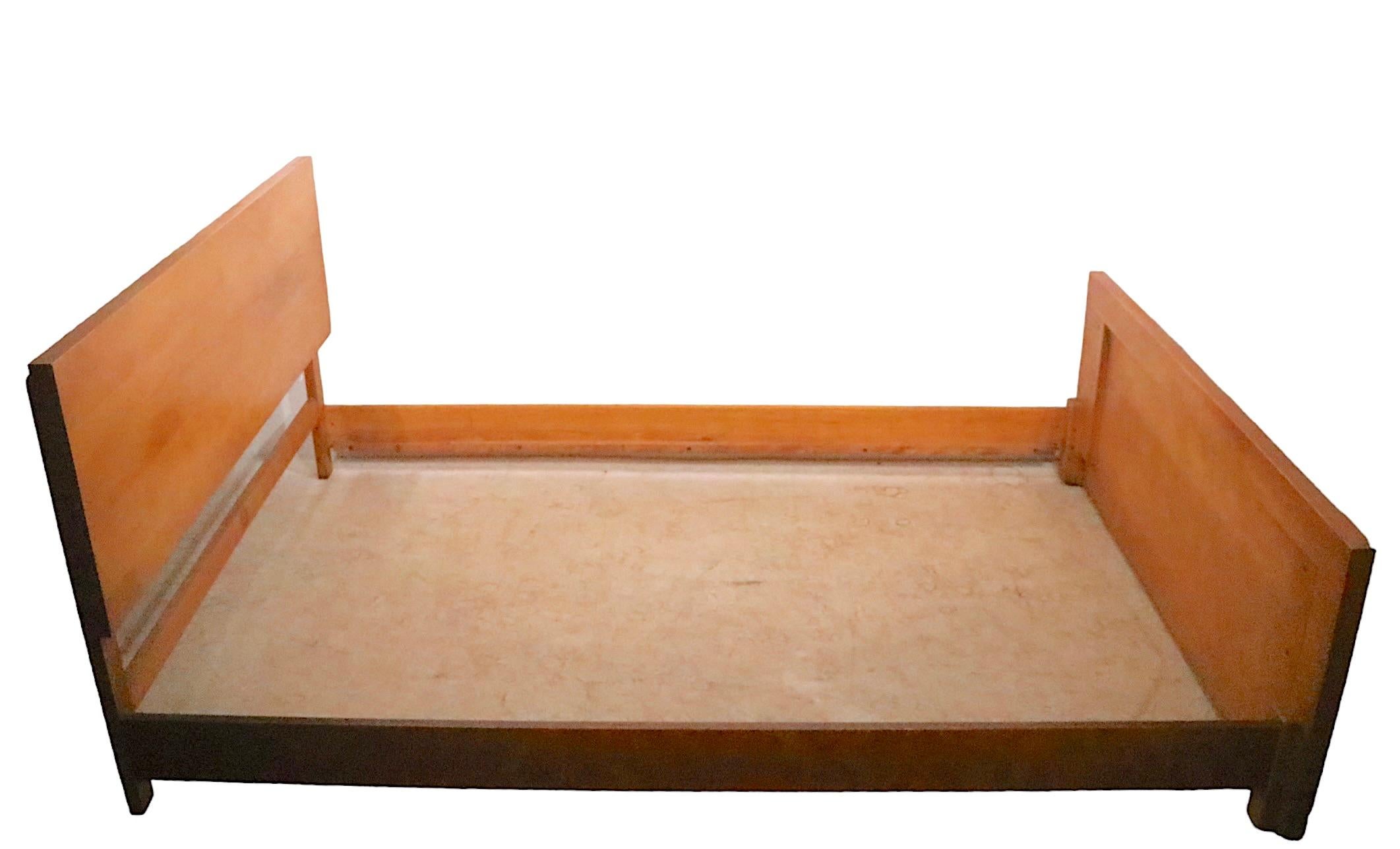 Maple Full Size Mid Century Conant Ball Modern Mates  Bed by Leslie Diamond c 1950's For Sale
