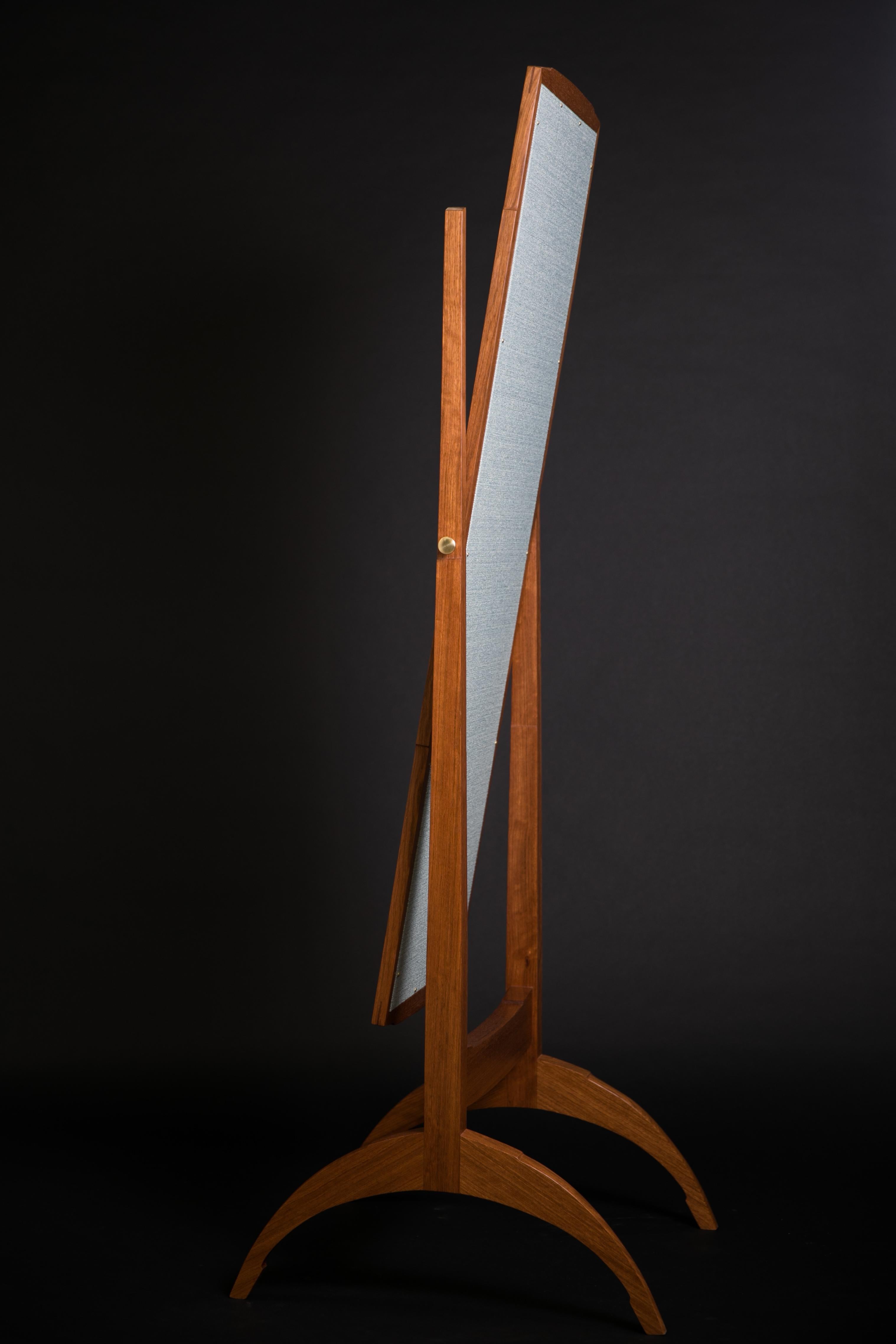 standing mirror size