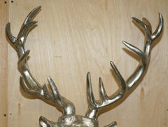 FULL SIZED SILVERED DEER STAG HEAD WiTH REMOVABLE ANTLERS DECORATIVE FOIL FINISH