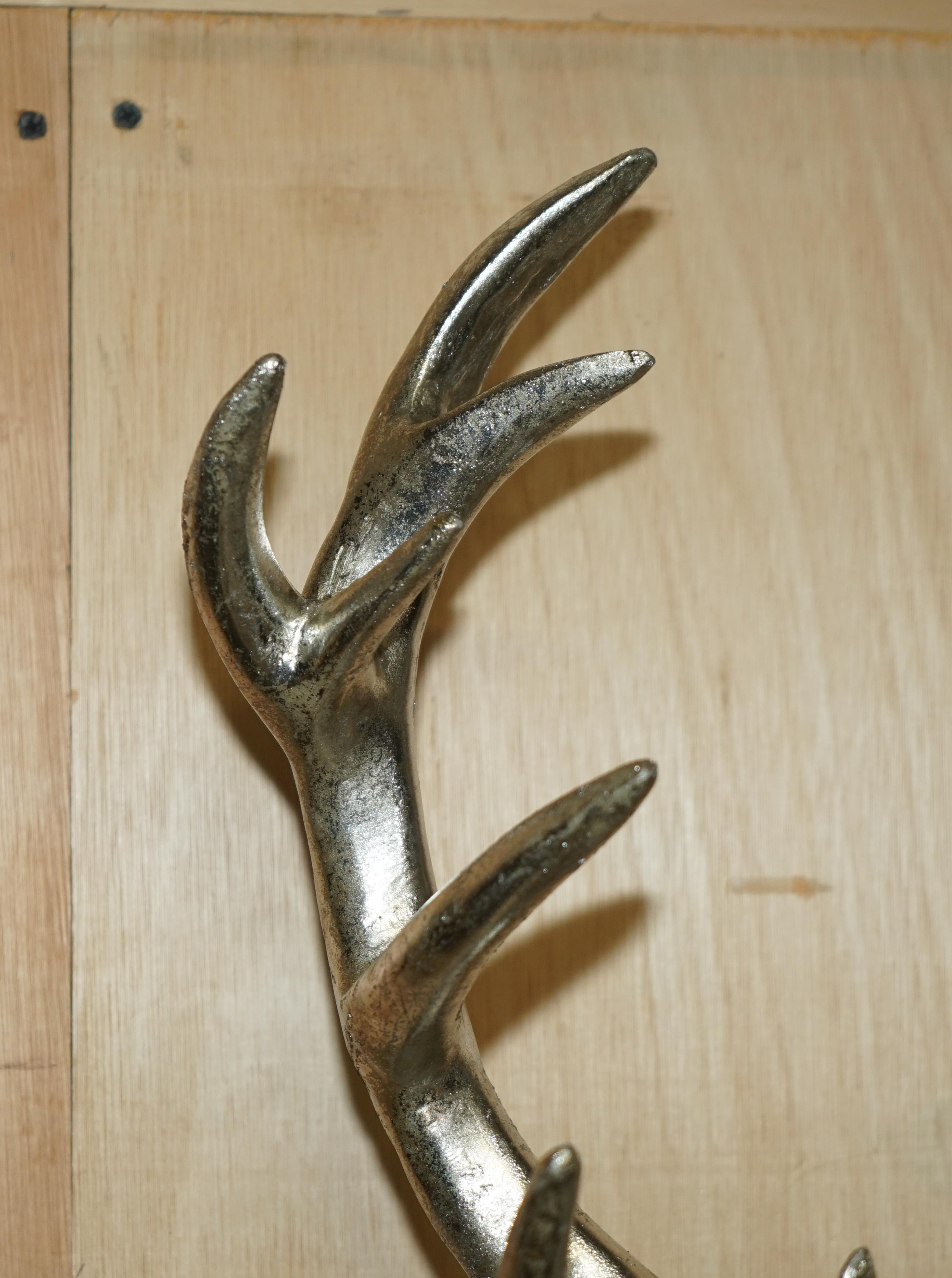 wall mounted stag head