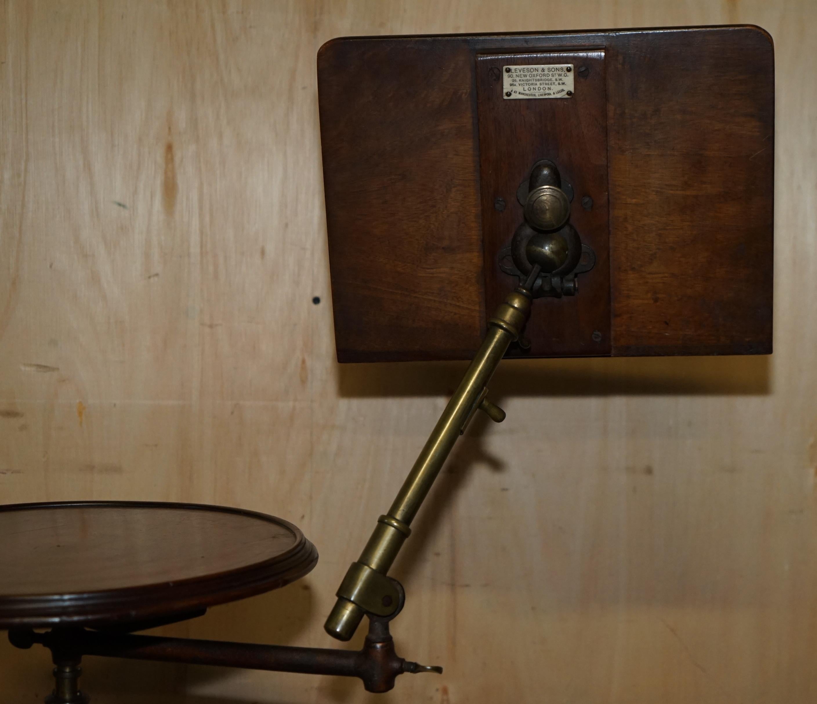 Table à musique ancienne de ViCTORIAN LEVESON & SON'S METAL READING en vente 4