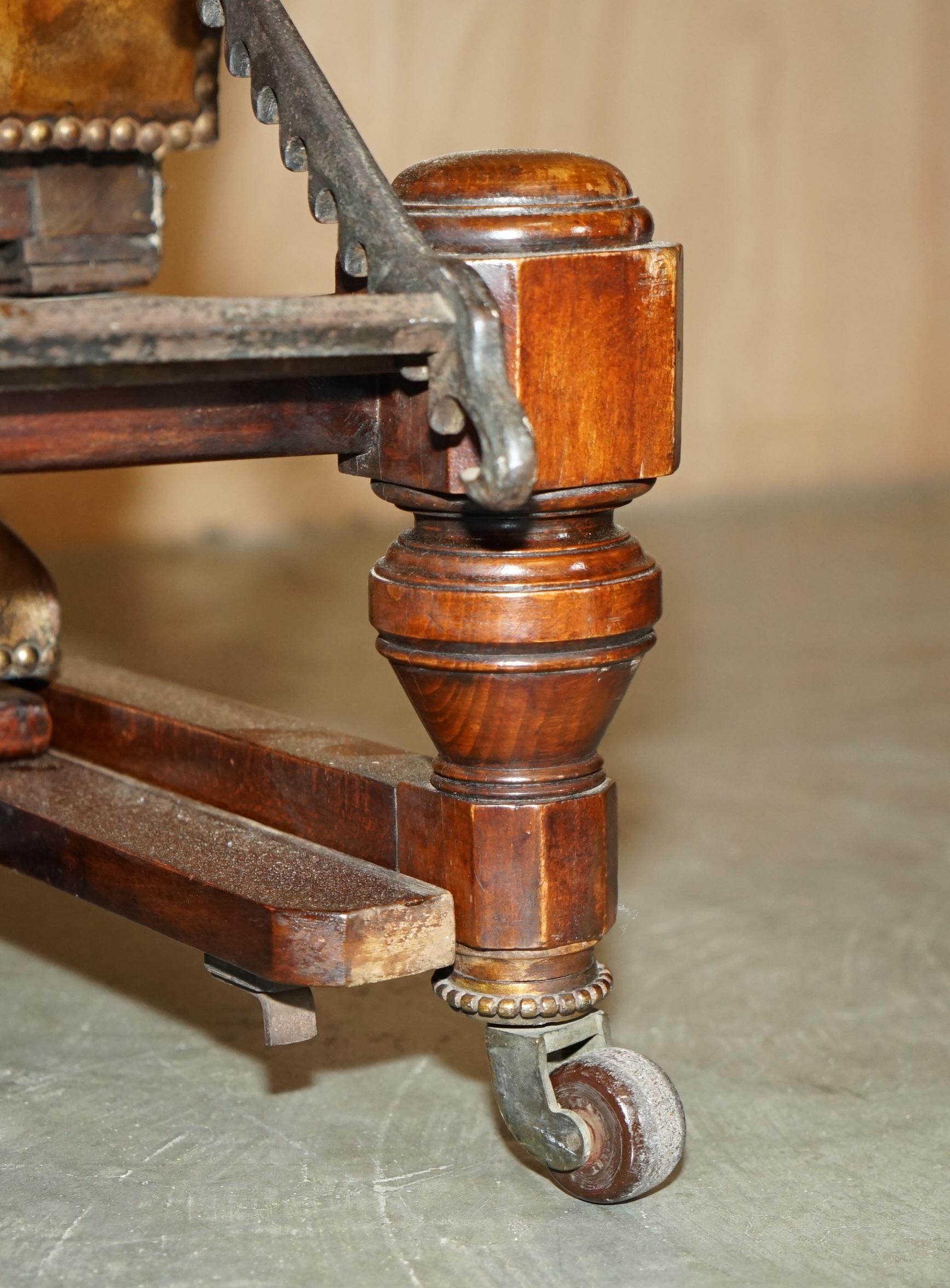 CHAUSSIER METAMORPHIQUE ANTIQUE récupéré À COMMENCTION COMPLETE, EN CUIR MARRON VICTORIEN en vente 9
