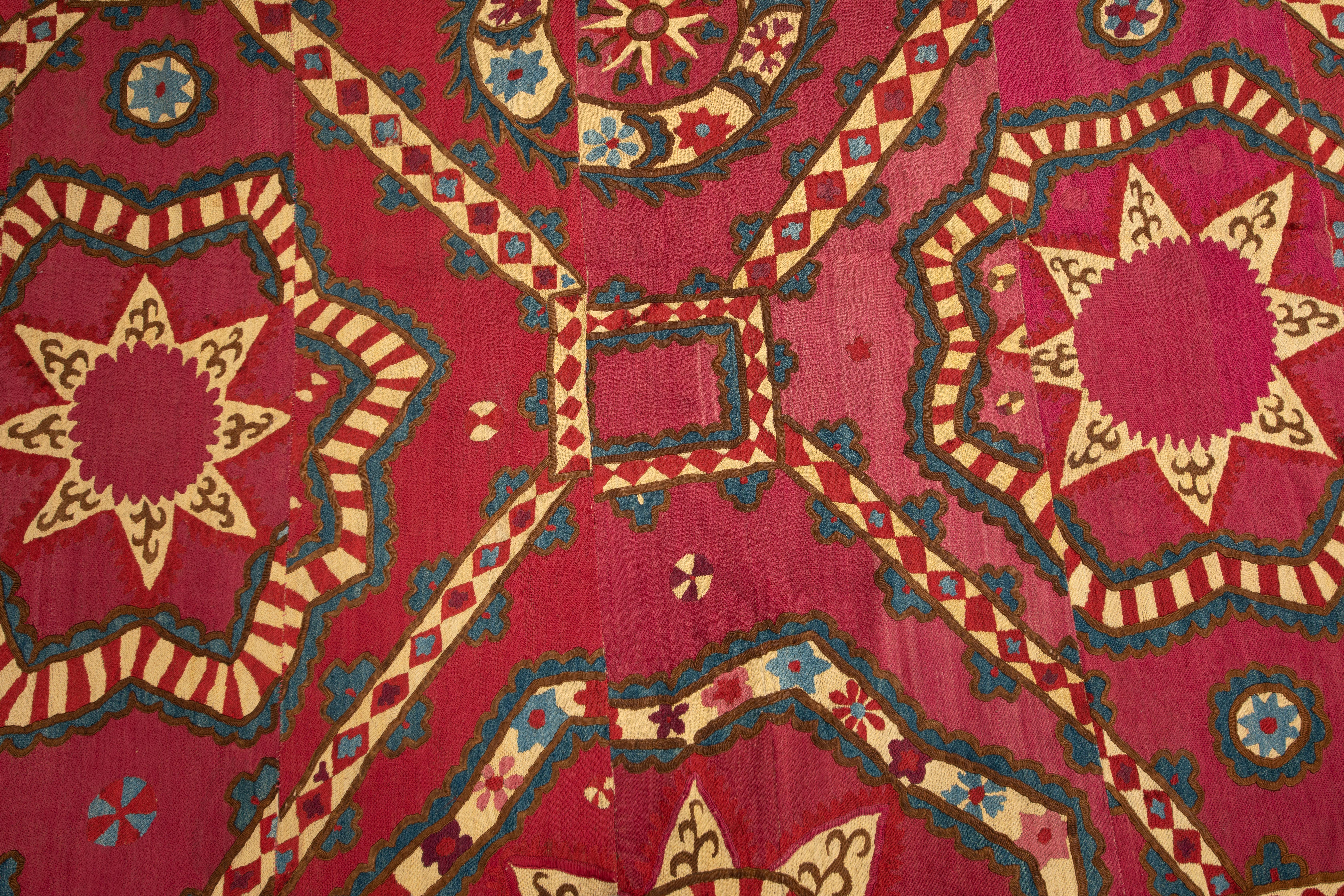 Fully Embroidered Antique Suzani from Pishkent, Uzbekistan, Late 19th C. For Sale 6