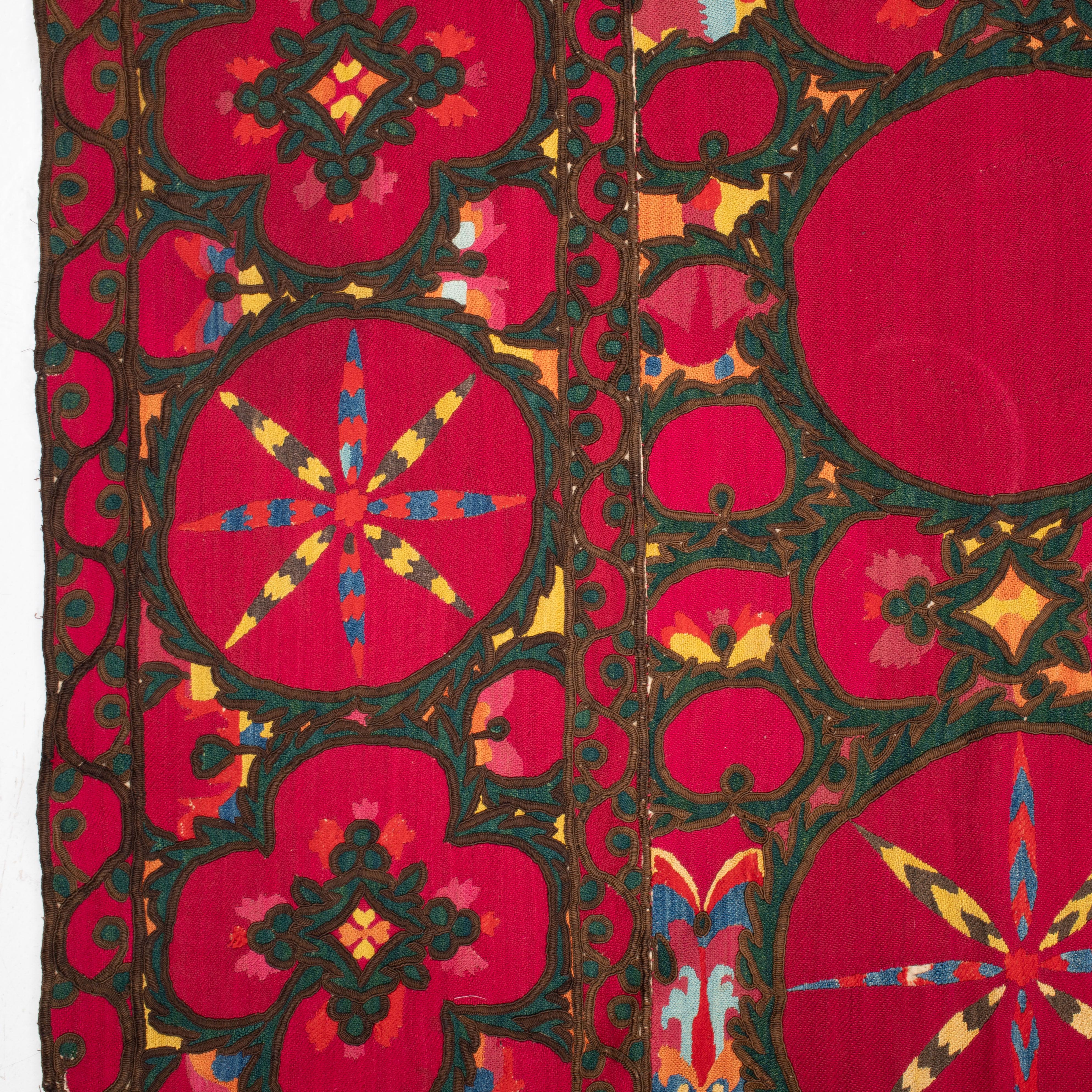 Fully Embroidered Antique Suzani from Pishkent, Uzbekistan, Late 19th C. For Sale 9