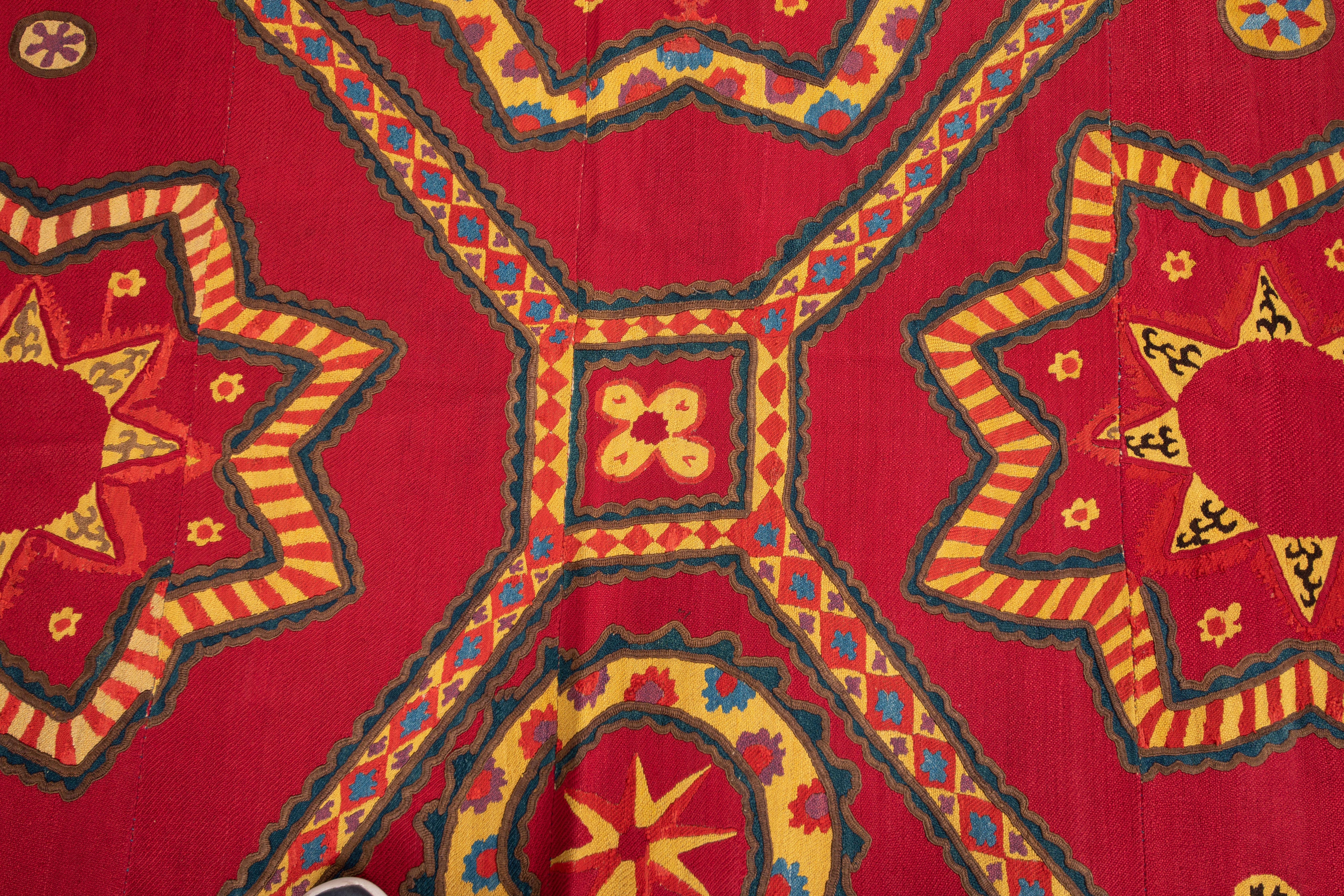 Fully Embroidered Antique Suzani from Pishkent, Uzbekistan, Late 19th C 3