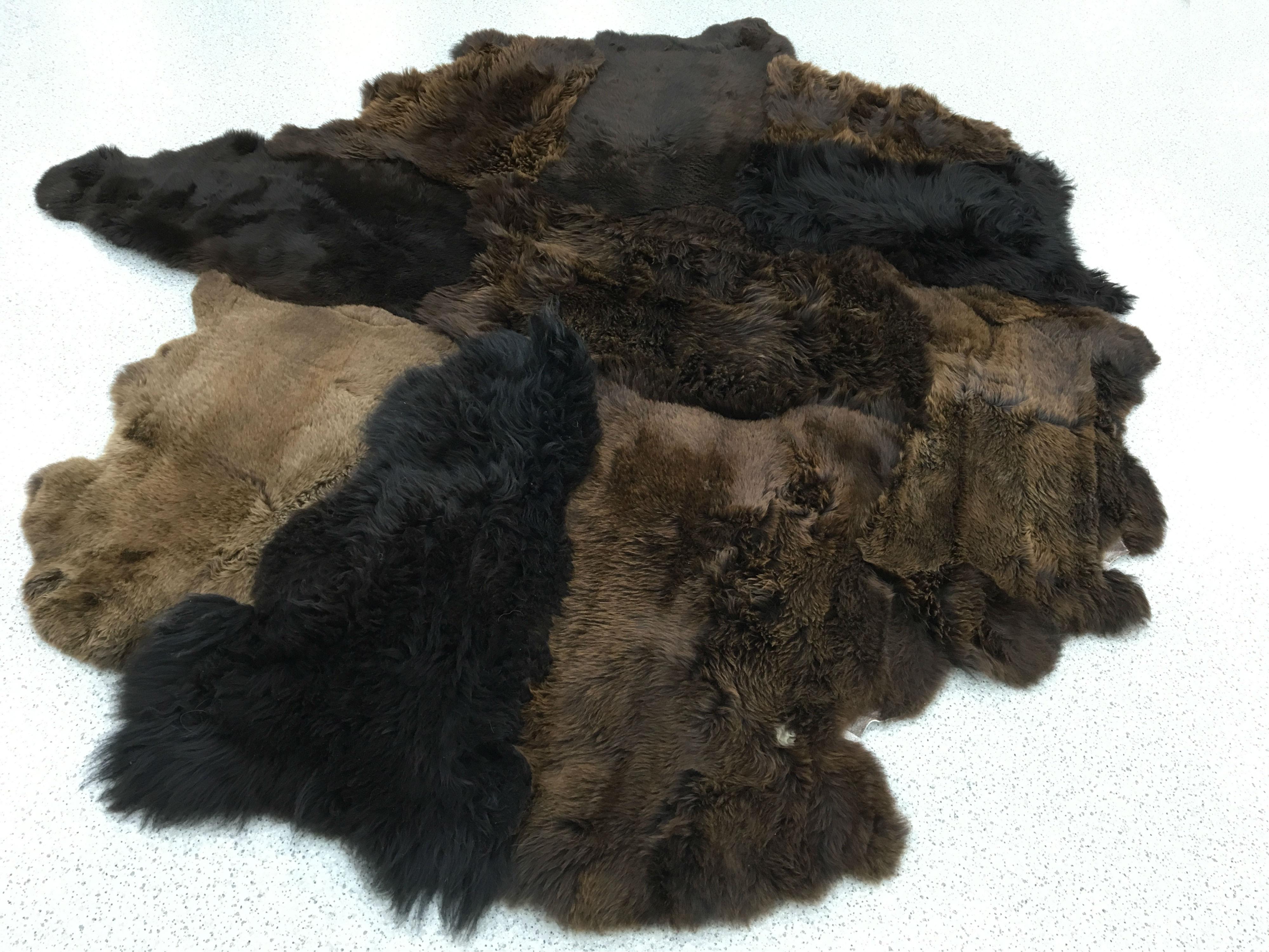 Fully Lined Sheepskin and Lambskin Brown Rug, Khan, Handmade in France For Sale 4