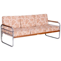 Fully Original Bauhaus fabric Tubular Chrome Sofa by Vichr a Spol, 1930s Czechia