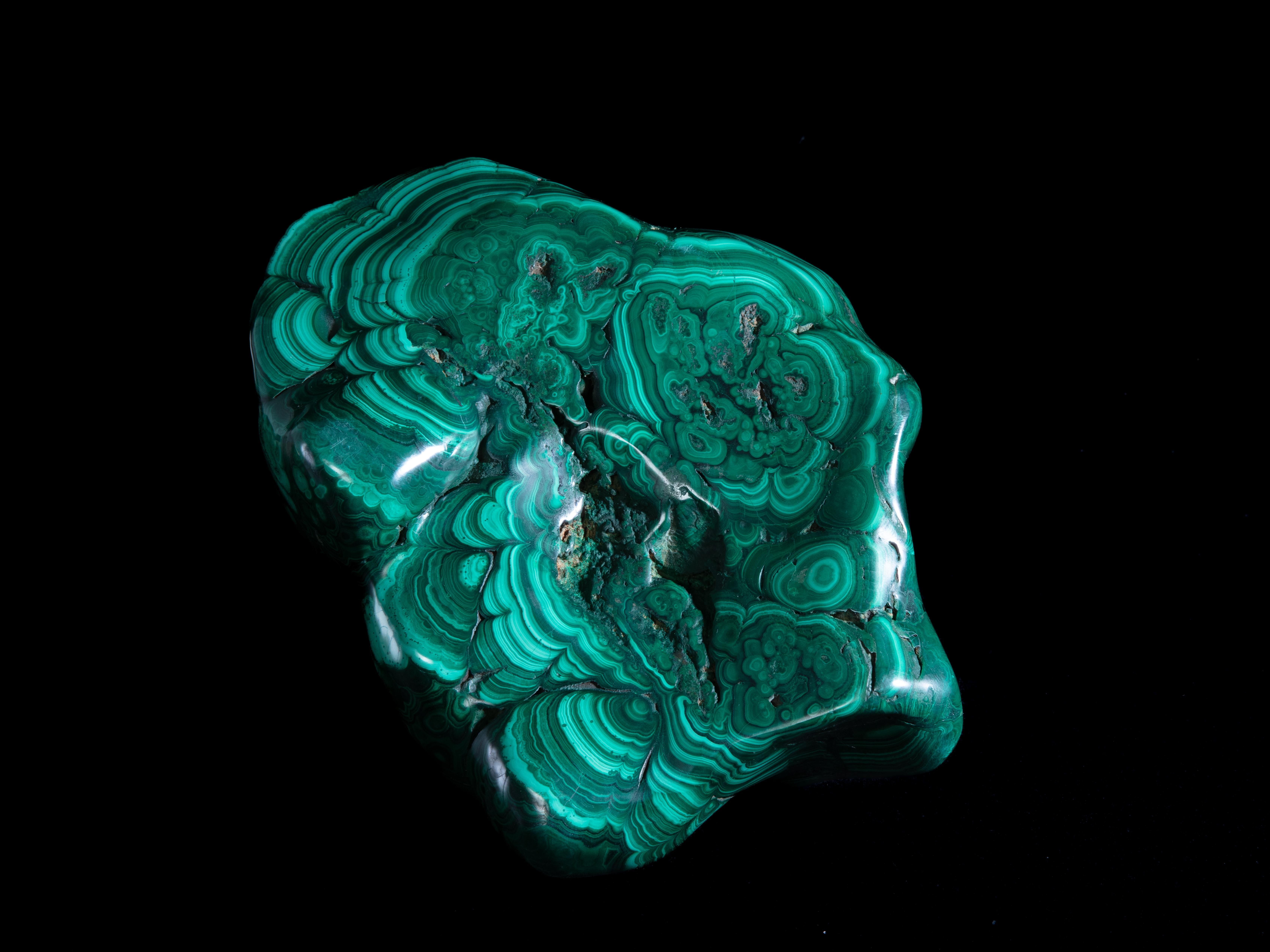 Fully polished malachite In Excellent Condition For Sale In BAARN, UT
