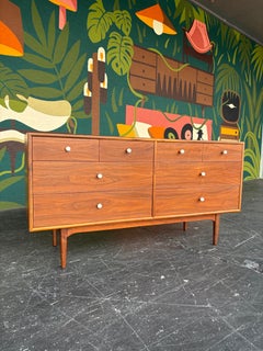 Commode à 8 tiroirs « Kipp Stewart for Drexel Declaration » des années 1950, entièrement restaurée