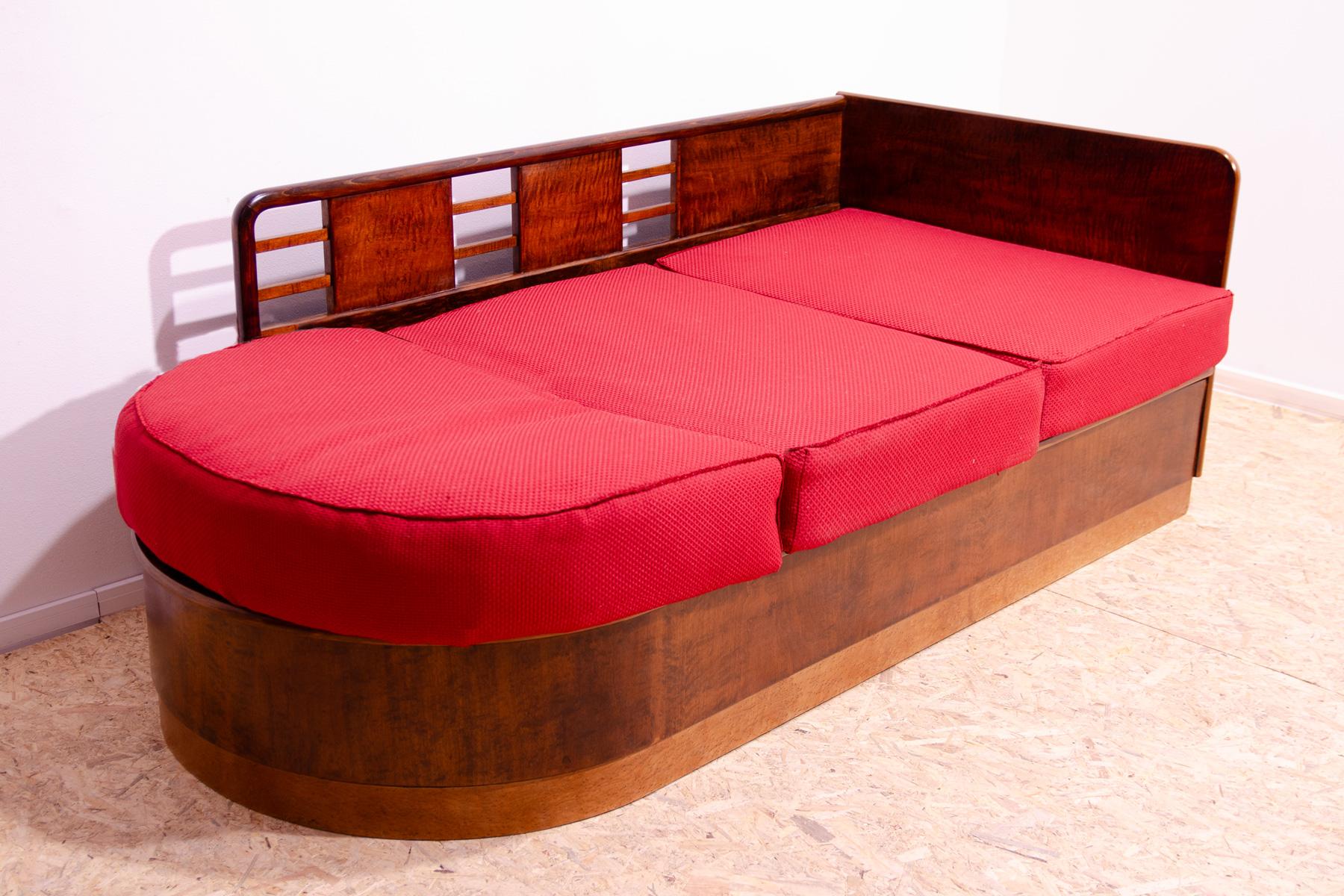 Veneer Fully renovated ART DECO sofa, 1930´s, Czechoslovakia For Sale