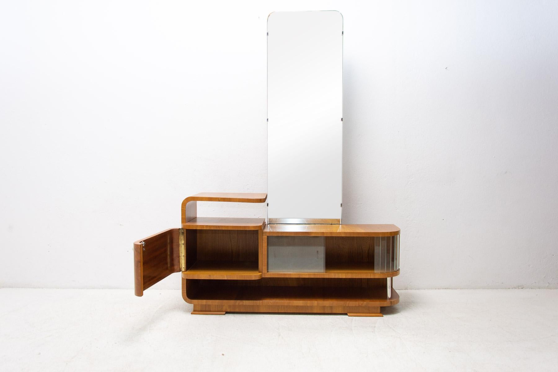 1940's dressing table with mirror