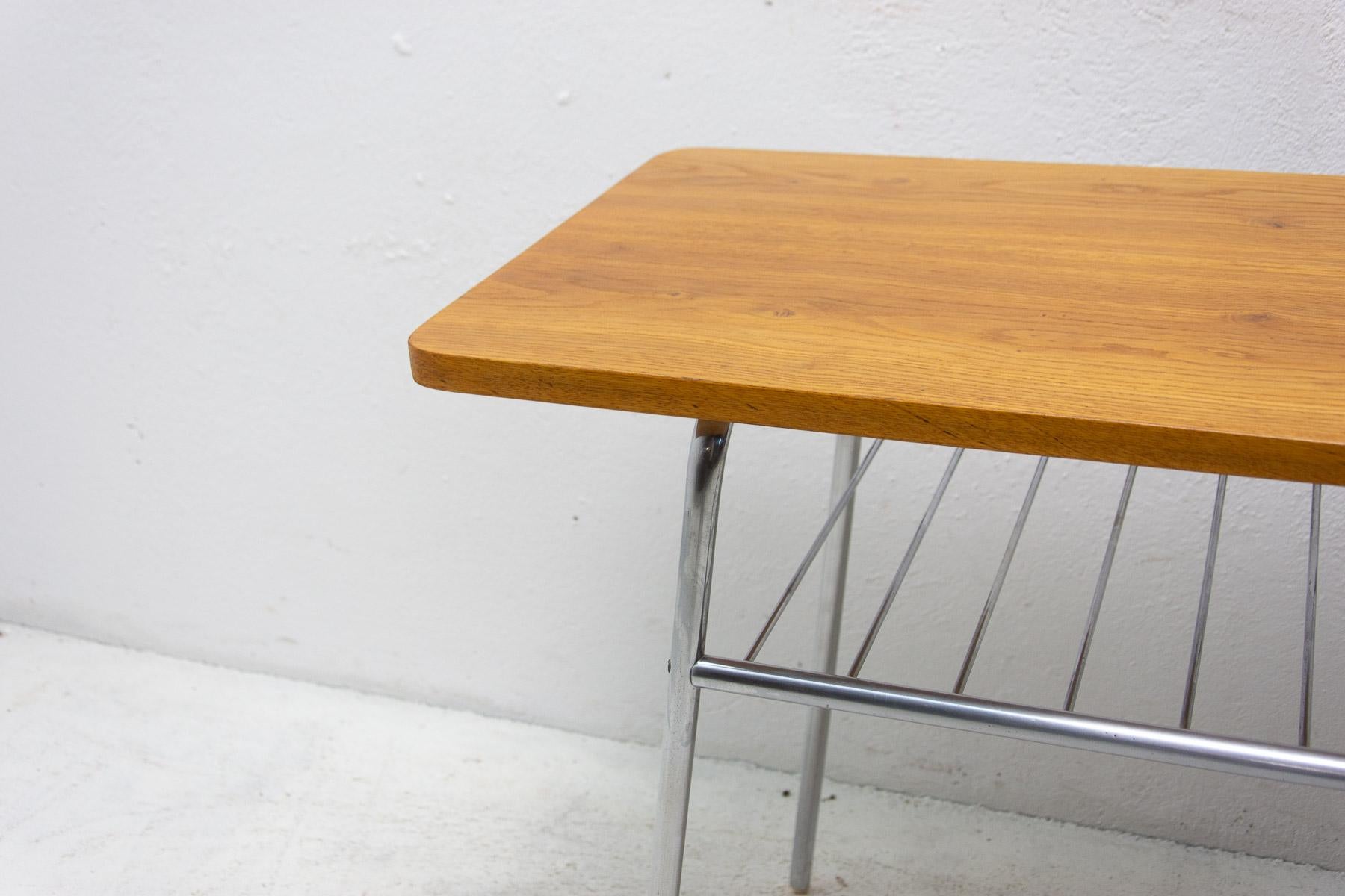 Fully Renovated Chrome and Wood Side Table, 1950s, Czechoslovakia For Sale 3