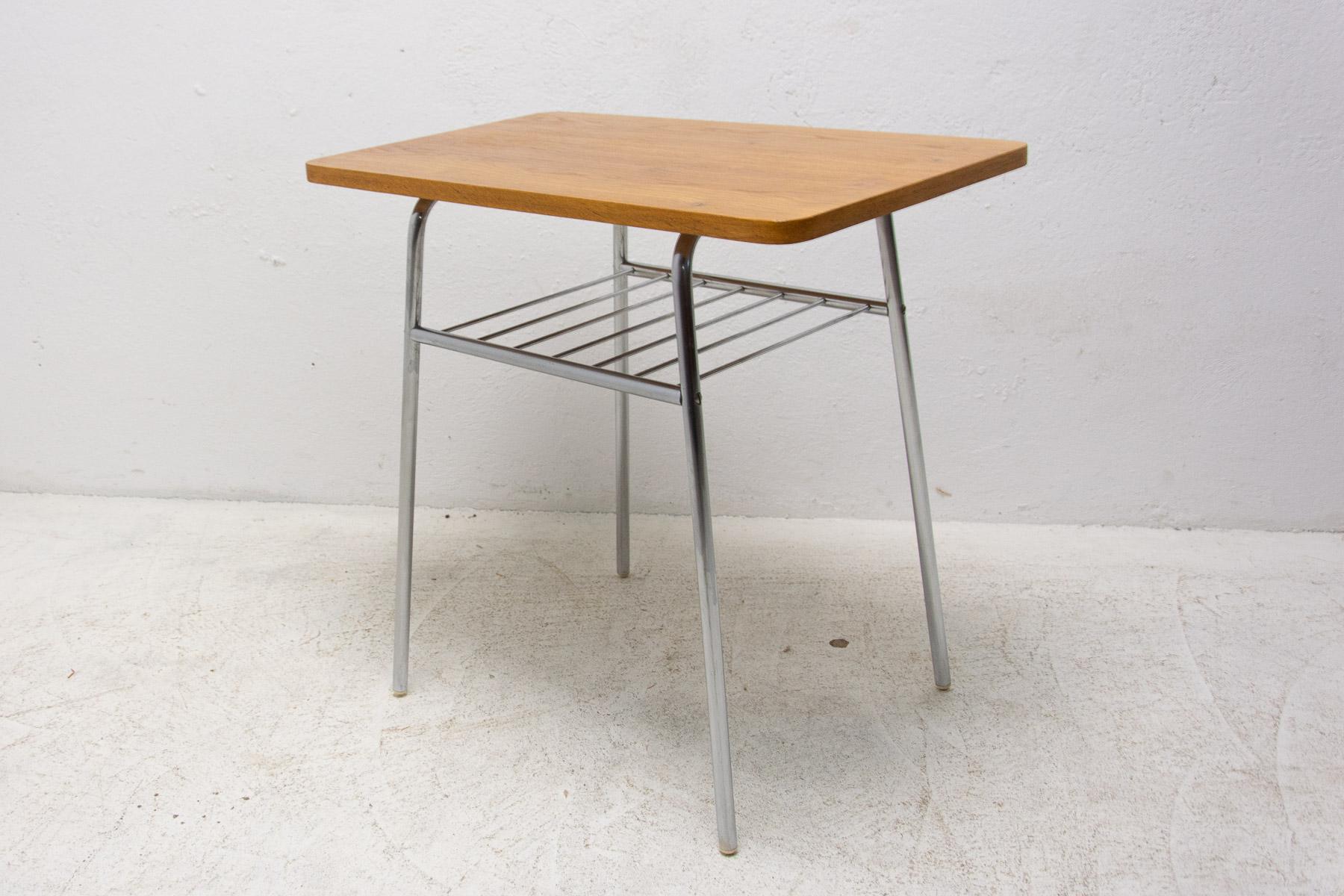 Bauhaus Fully Renovated Chrome and Wood Side Table, 1950s, Czechoslovakia For Sale