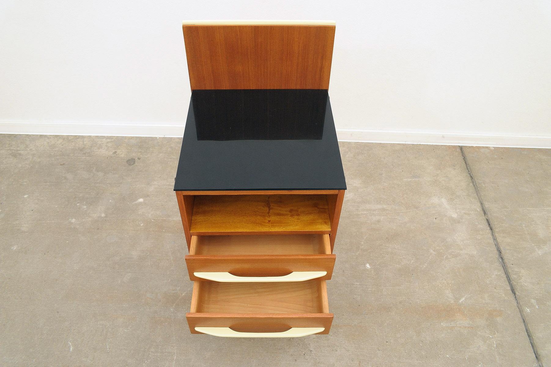  Fully renovated midcentury nightstand by Mojmír Požár, 1960´s, Czechoslovakia For Sale 13