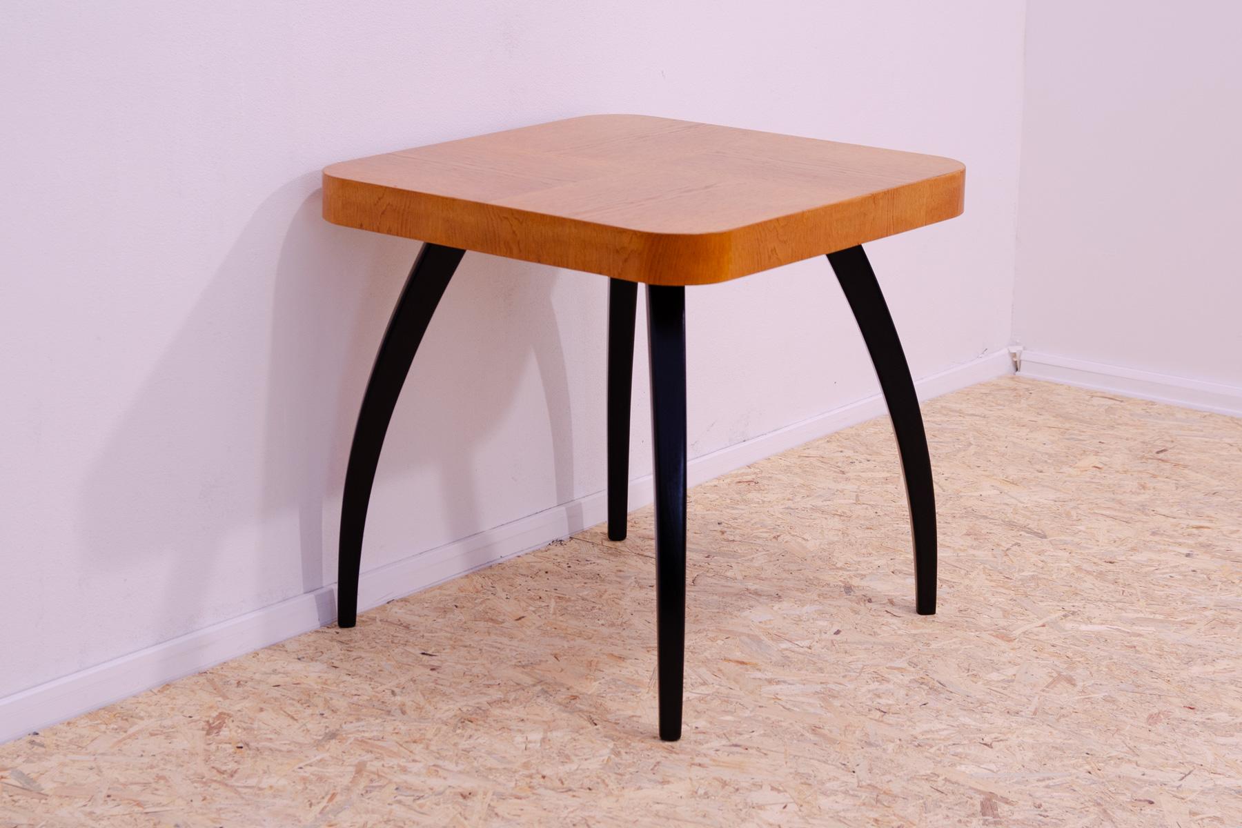 Czech Fully renovated Spider table H 259 by Jindřich Halabala, 1930´s For Sale