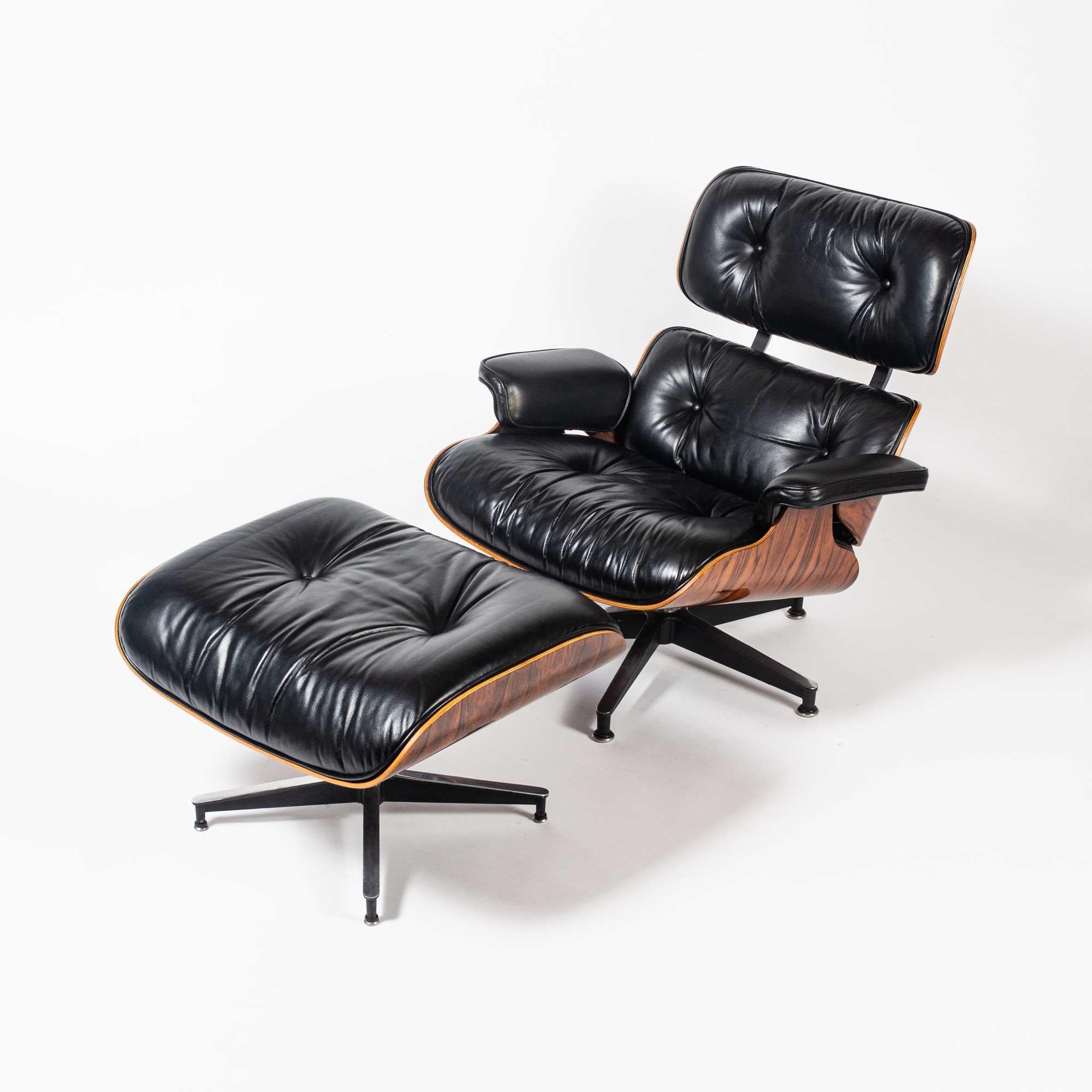 Mid-Century Modern Fully Restored 3rd Gen Eames Lounge Chair 670 and Ottoman 671 in Black Leather