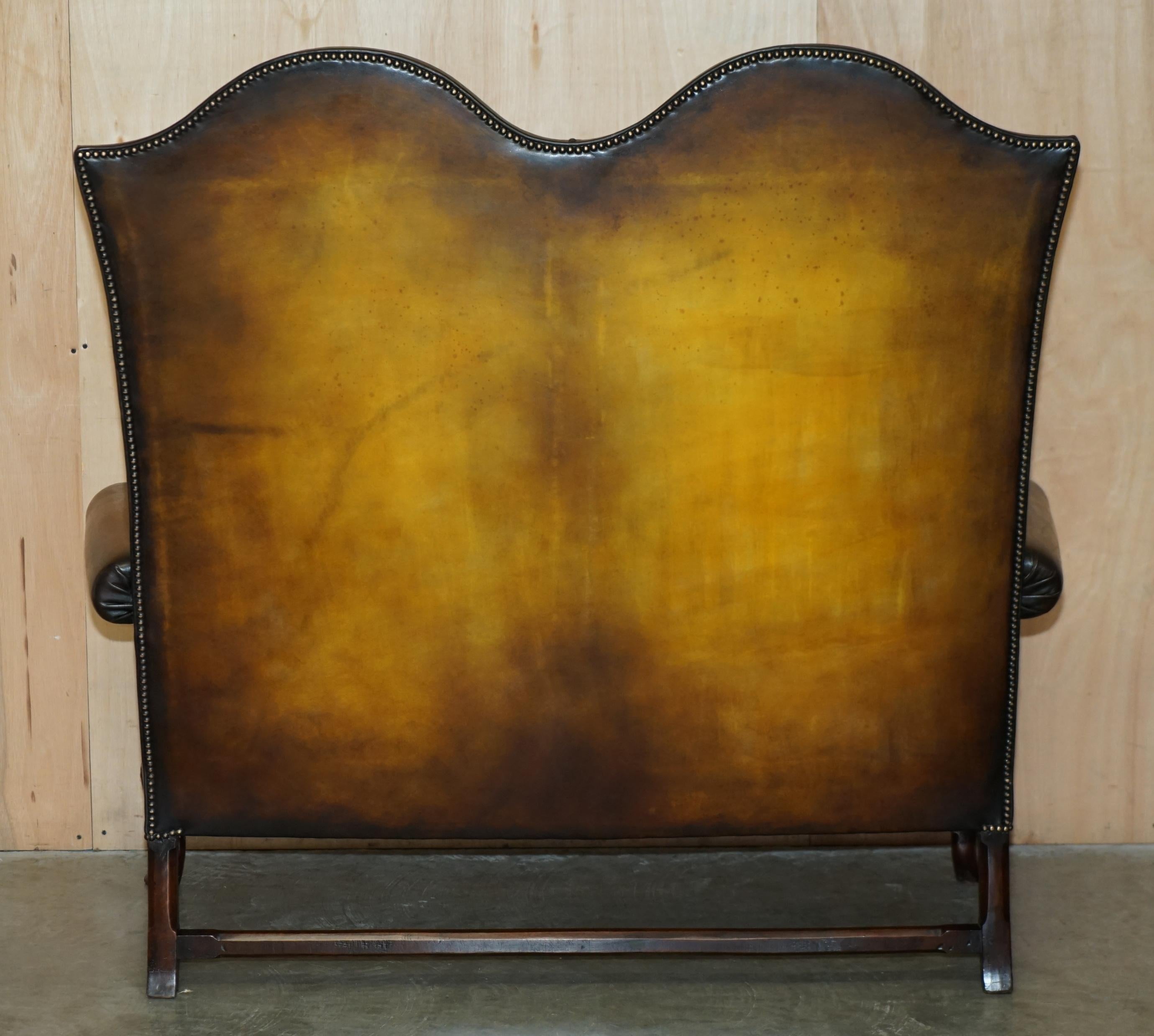 SOFA SETTEE ANTIQUE DE style GEORGE II, entièrement rénovée, 1880 en vente 10