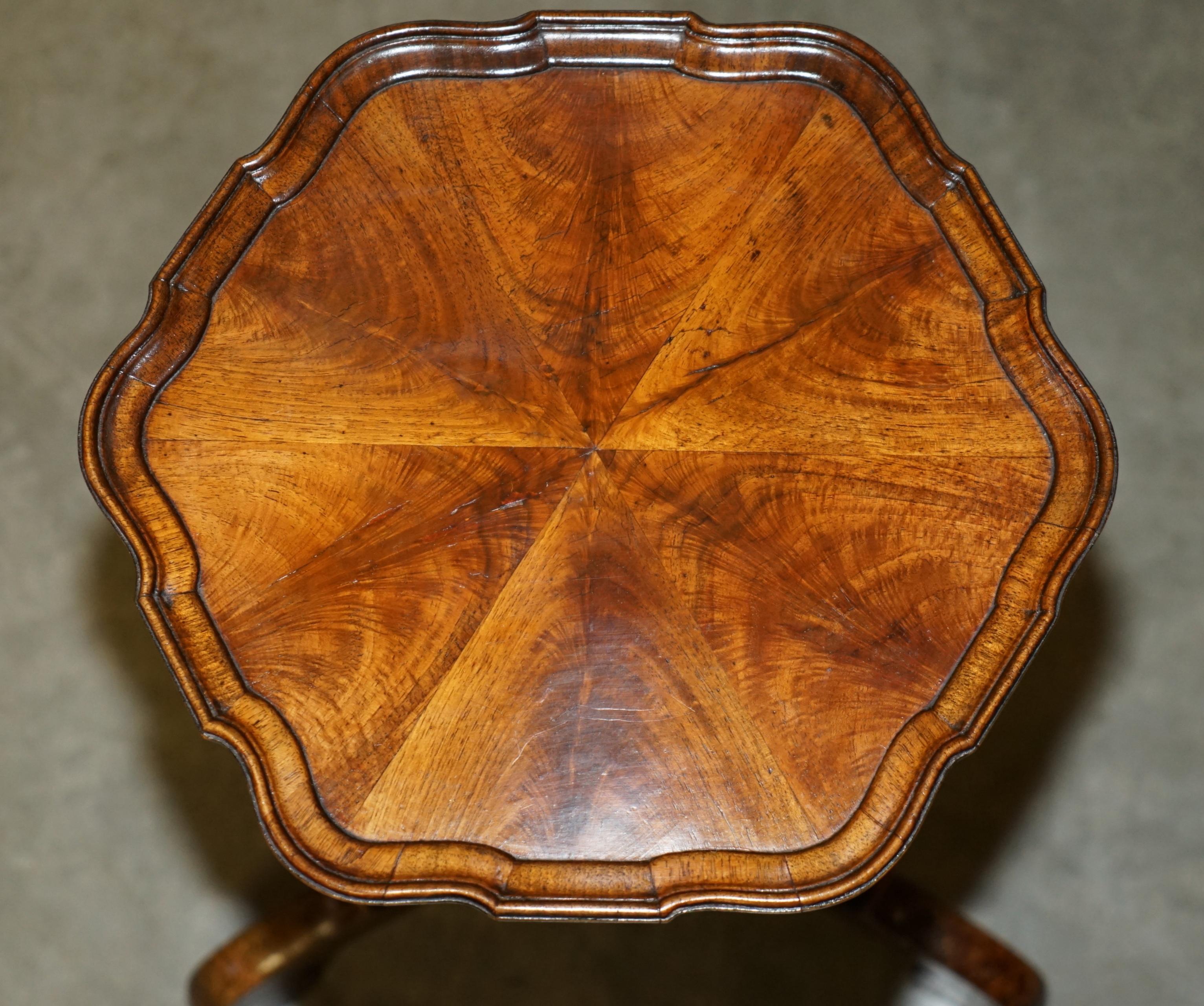 English FULLY RESTORED ANTIQUE CHARLES TOZER OYSTER HARDWOOD TRIPOD SiDE END LAMP TABLE For Sale