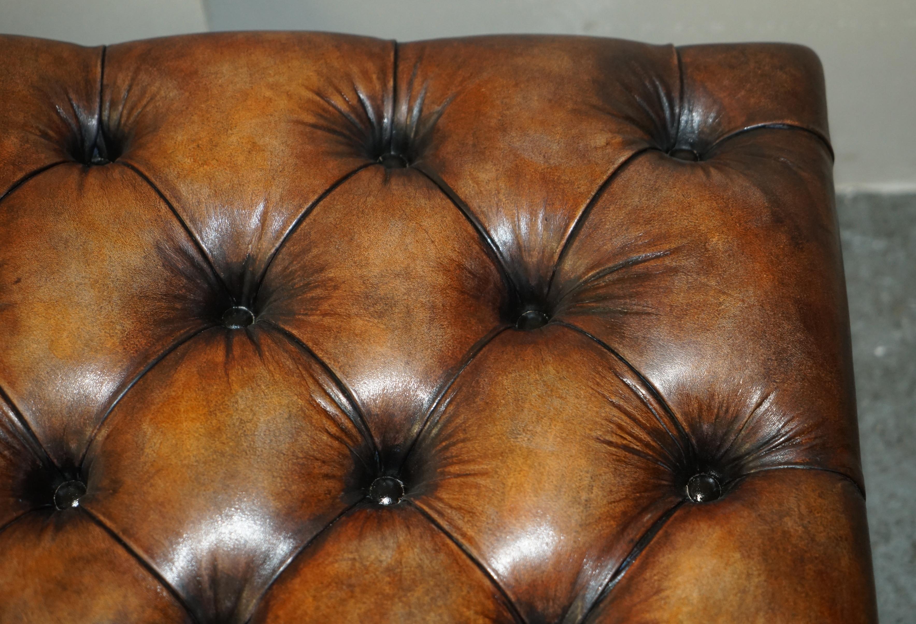 FULLY RESTORED ANTiQUE CIRCA 1890 CHESTERFIELD BROWN LEATHER LINEN STORAGE TRUNK 4