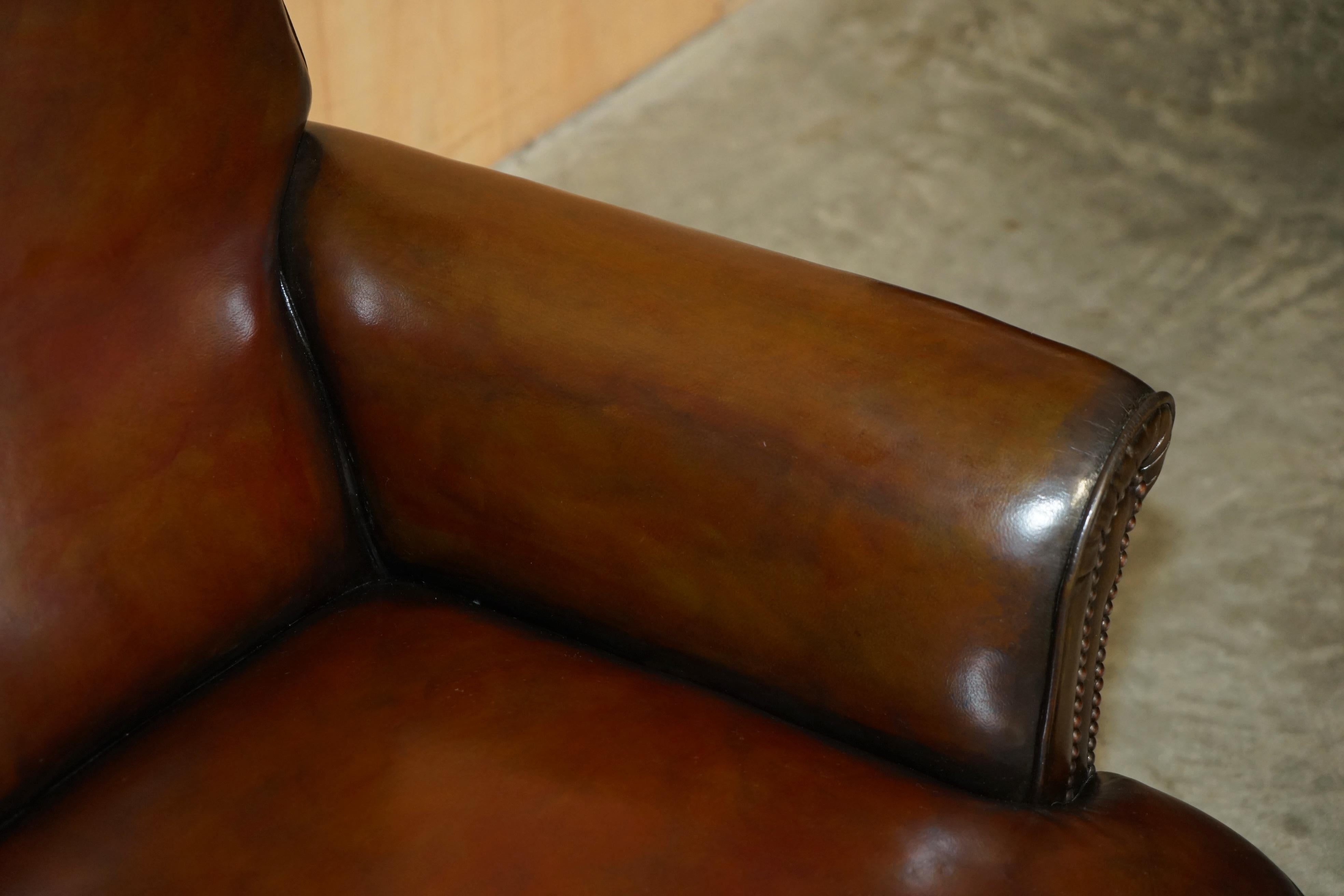 antiguo sillón de cuero marrón de los años 20 art deco completamente restaurado en Bueno estado para la venta en West Sussex, Pulborough