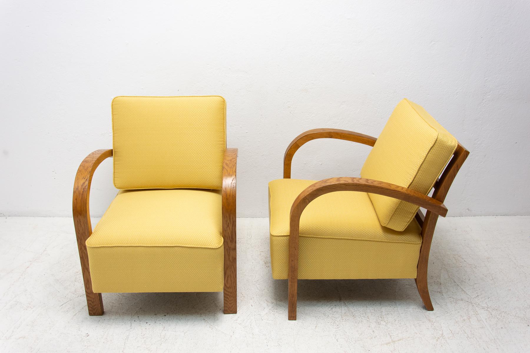 Fully Restored Art Deco Beechwood Armchairs, 1930's, Bohemia, Set of 2 2