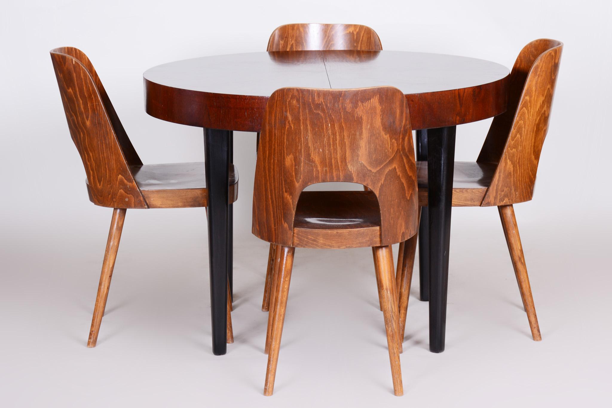 Fully Restored Art Deco Dining Table Made in the 1940s in Czechia, Beech and Oak 5