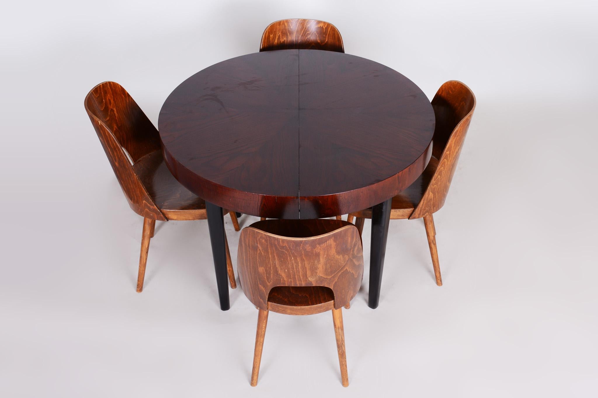 Fully Restored Art Deco Dining Table Made in the 1940s in Czechia, Beech and Oak 6
