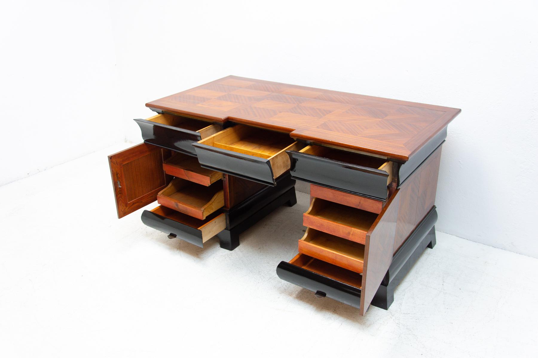 Fully Restored Art Deco Writing Desk, 1930´s, Bohemia 6