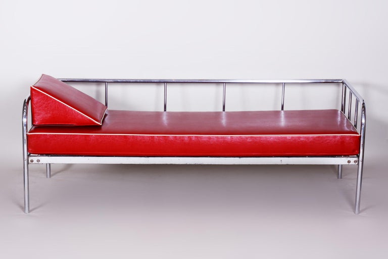Fully Restored Bauhaus Leather and Chrome Sofa by Vichr a Spol, 1930s