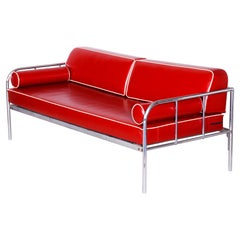 Vintage Fully Restored Bauhaus Leather and Chrome Sofa by Vichr a Spol, 1930s Czechia