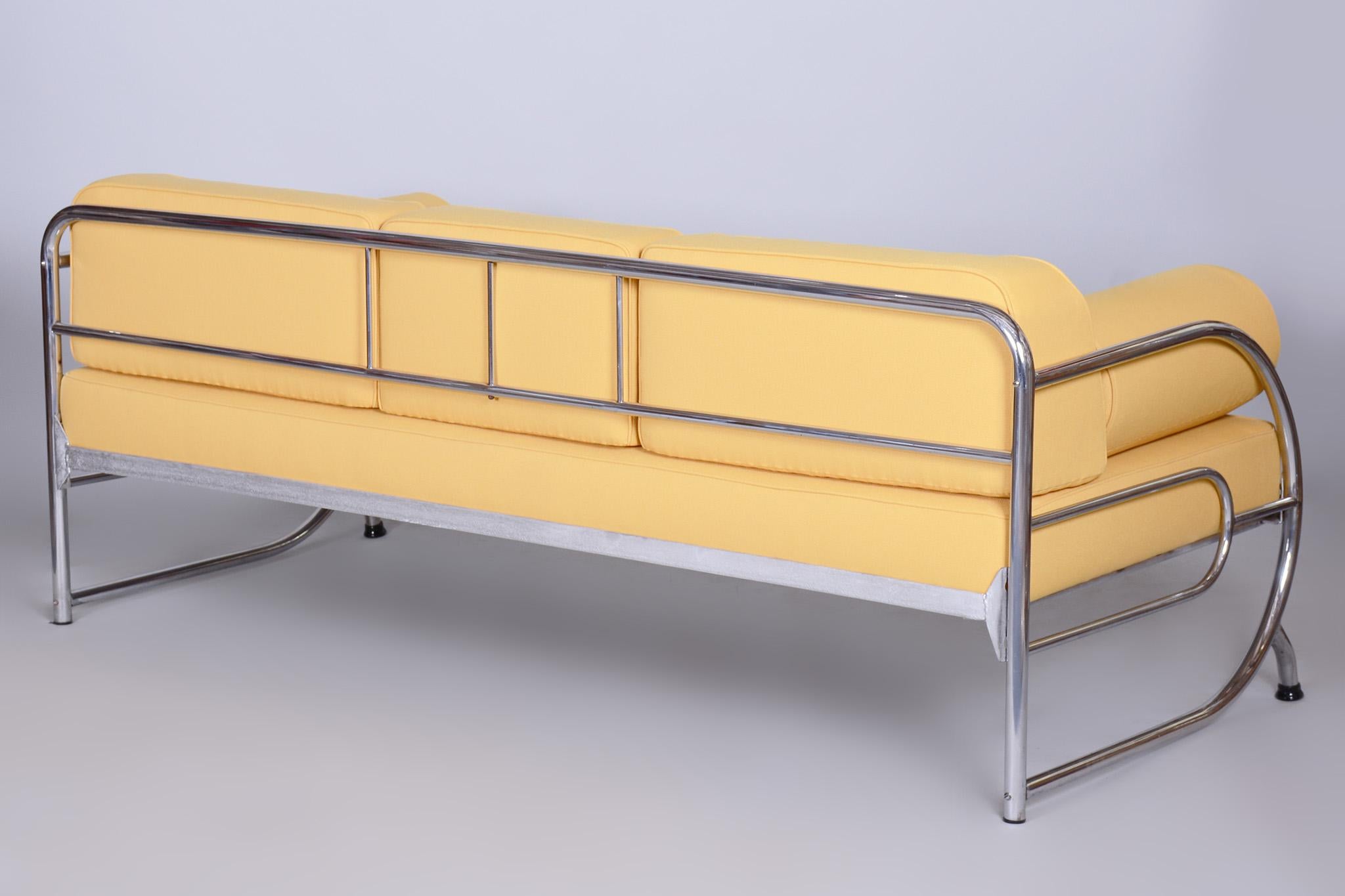 Fully Restored Bauhaus Yellow Leather Tubular Chrome Sofa, Robert Slezák, 1930s For Sale 5