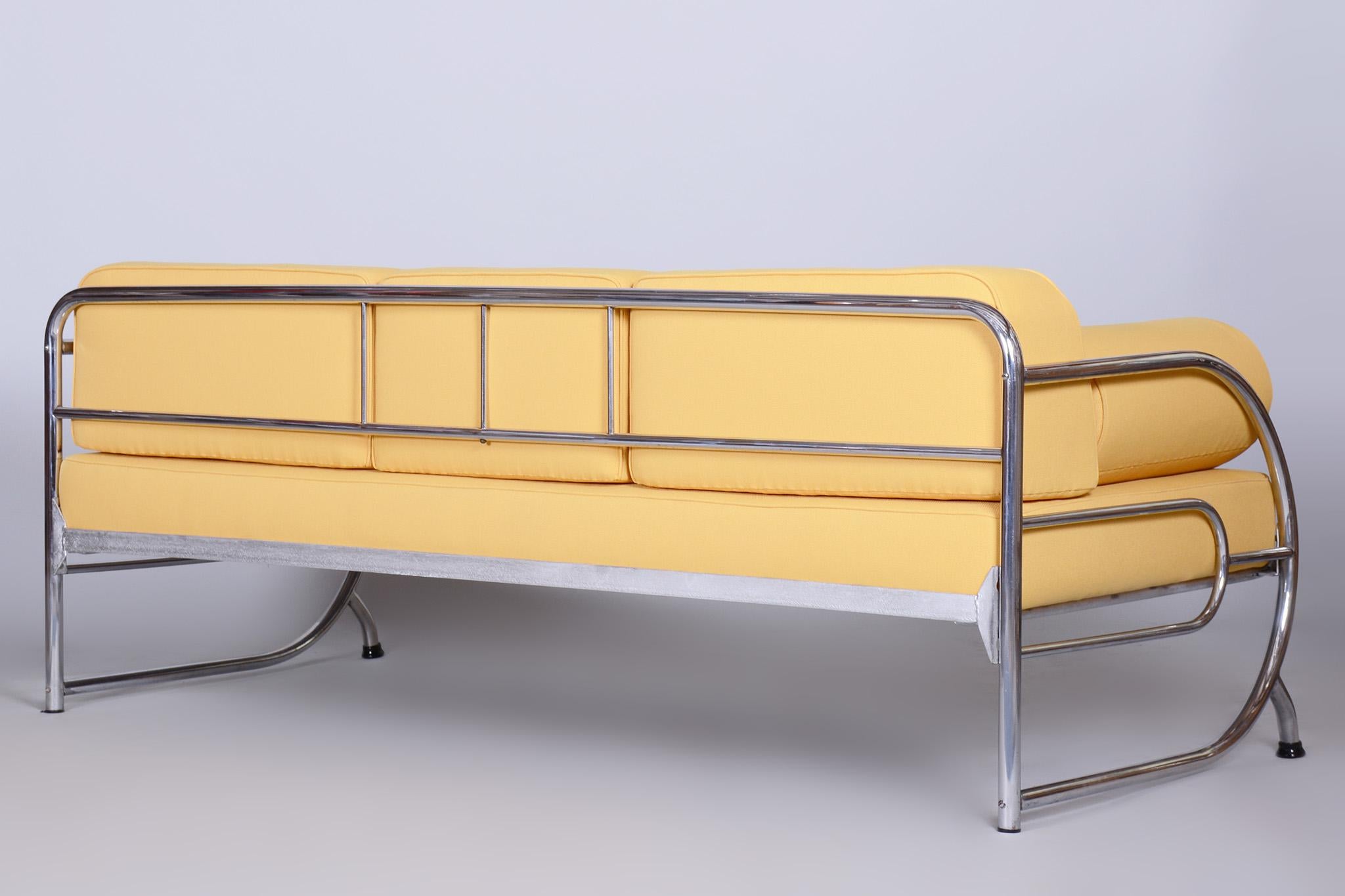 Fully Restored Bauhaus Yellow Leather Tubular Chrome Sofa, Robert Slezák, 1930s For Sale 6