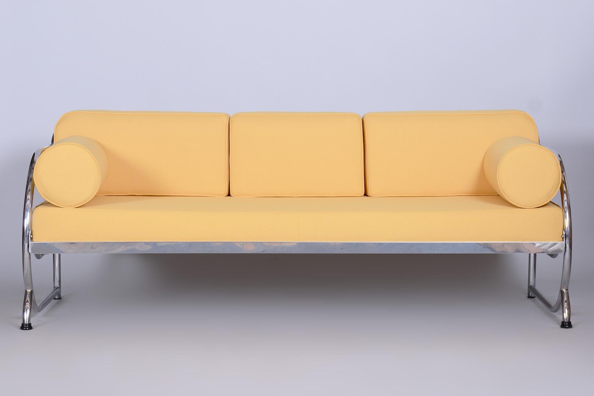 20th Century Fully Restored Bauhaus Yellow Leather Tubular Chrome Sofa, Robert Slezák, 1930s For Sale