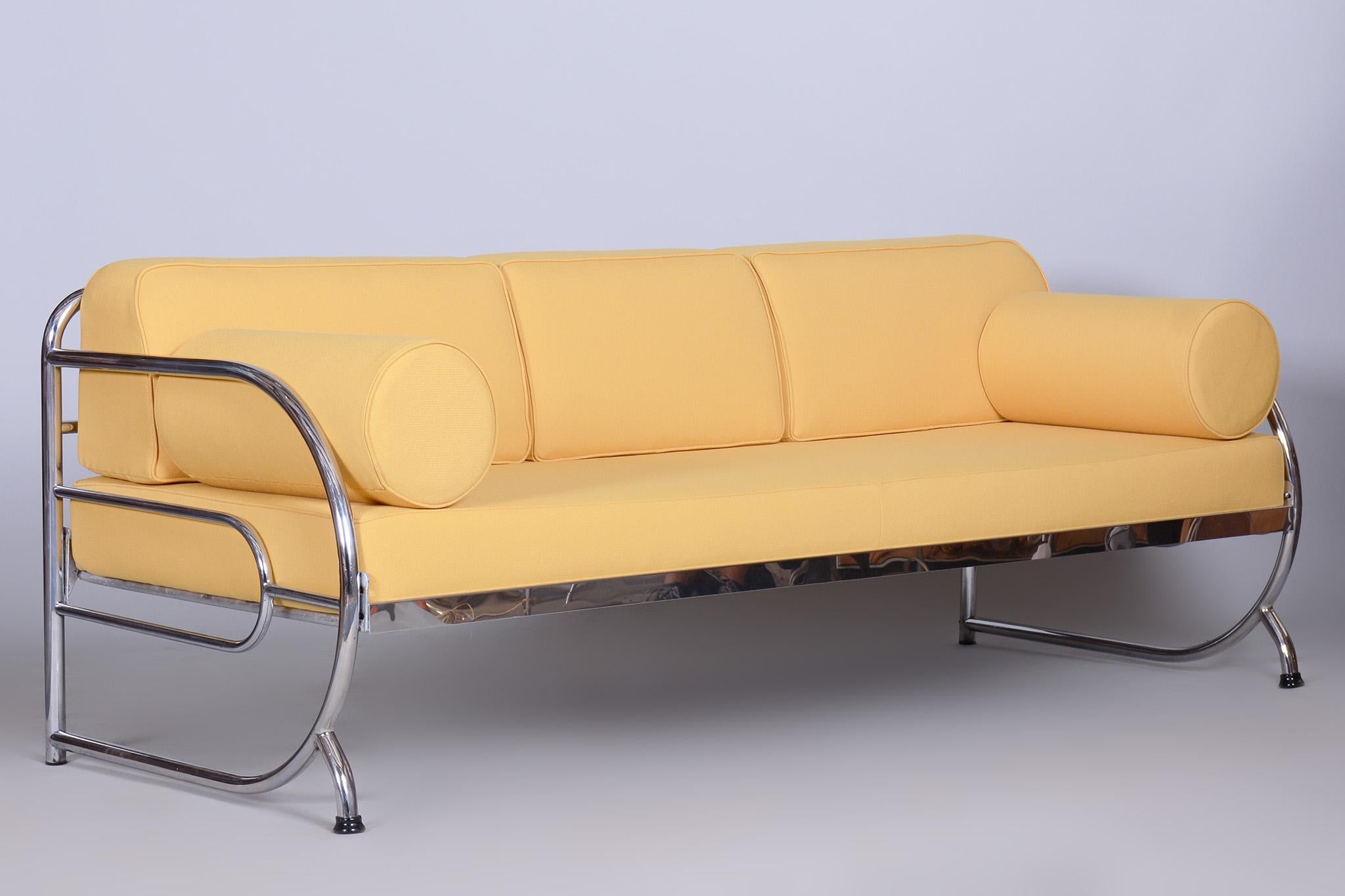 Canapé Bauhaus en cuir jaune et chrome tubulaire entièrement restauré, Robert Slezák, années 1930 en vente 2