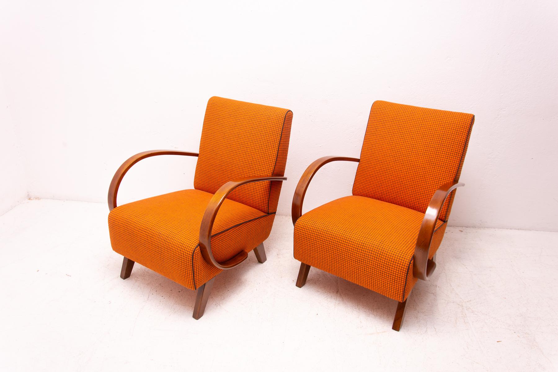 Fully Restored Bentwood Armchairs by Jindřich Halabala for UP Závody, 1950´s 2