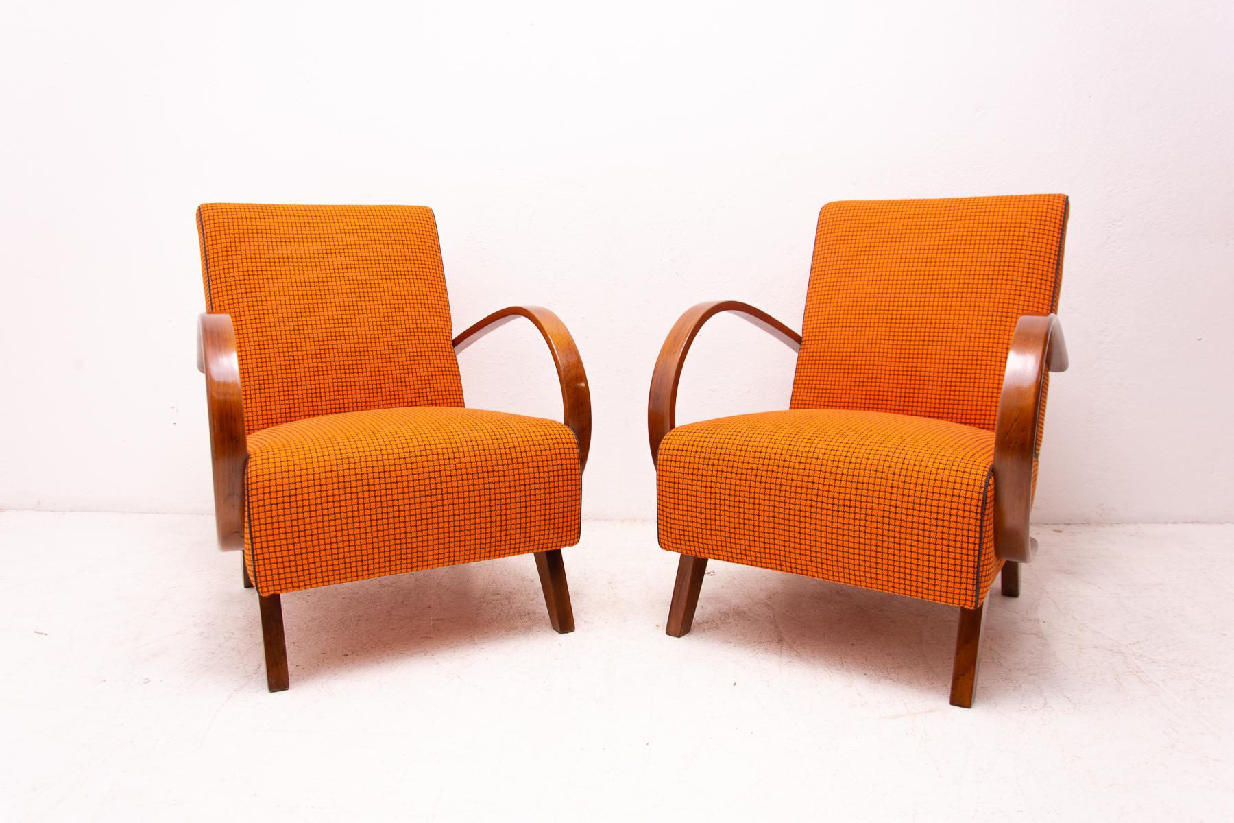 Polished Fully Restored Bentwood Armchairs by Jindřich Halabala for UP Závody, 1950´s