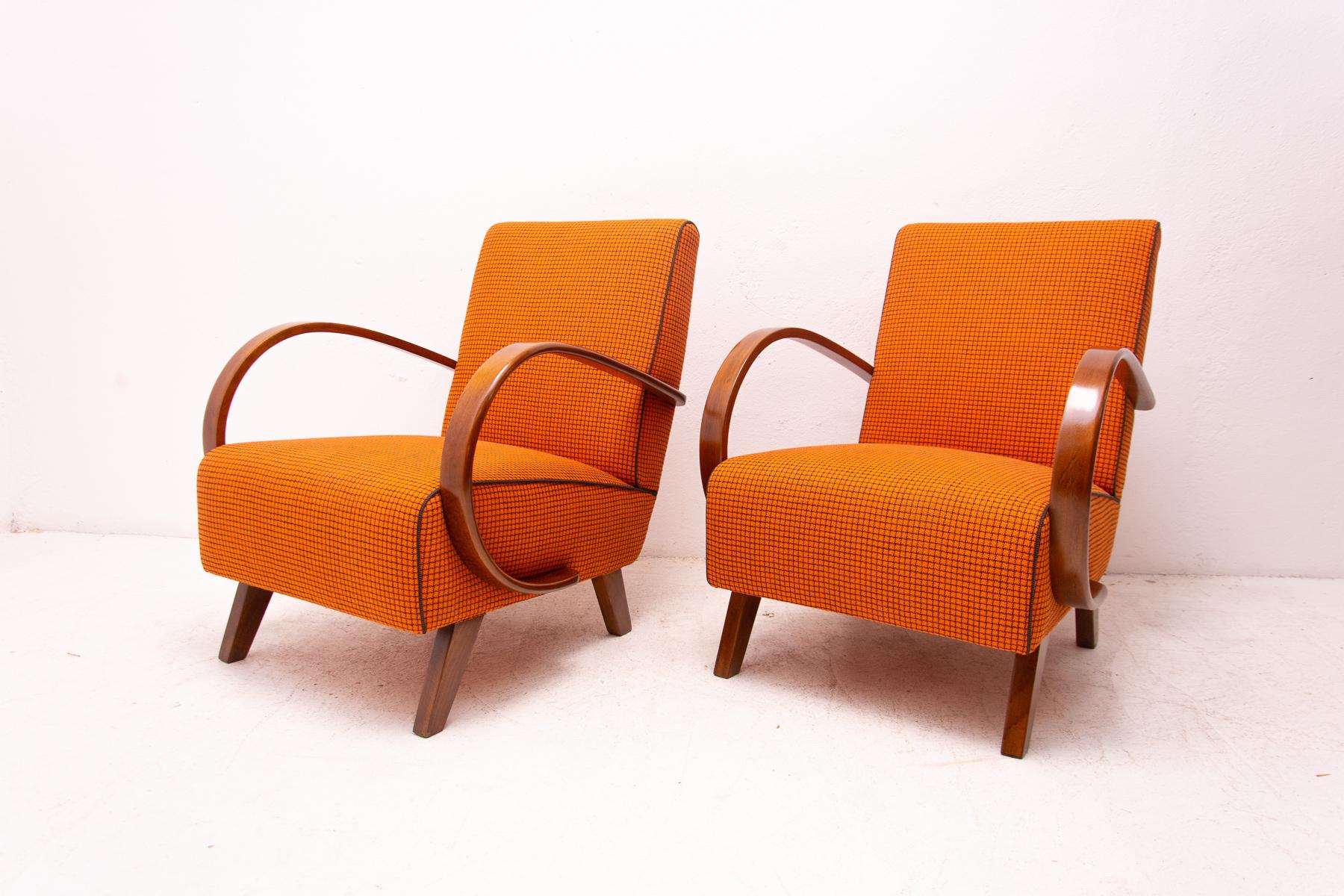 Fully Restored Bentwood Armchairs by Jindřich Halabala for UP Závody, 1950´s 1