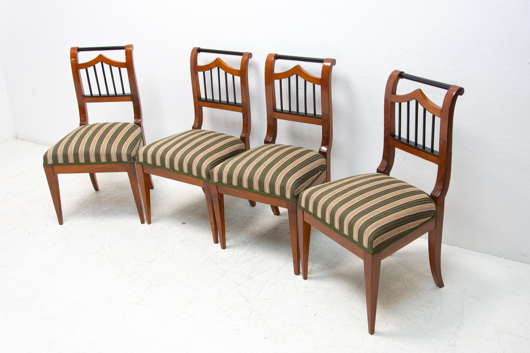Fabric Fully Restored Biedermeier Dining Chairs, Austria-Hungary, 1830´s, Set of 4