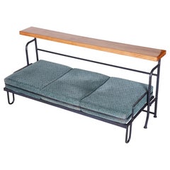Sofá plegable azul totalmente restaurado, fabricado en los años 30 en Chequia, Mid Century Modern