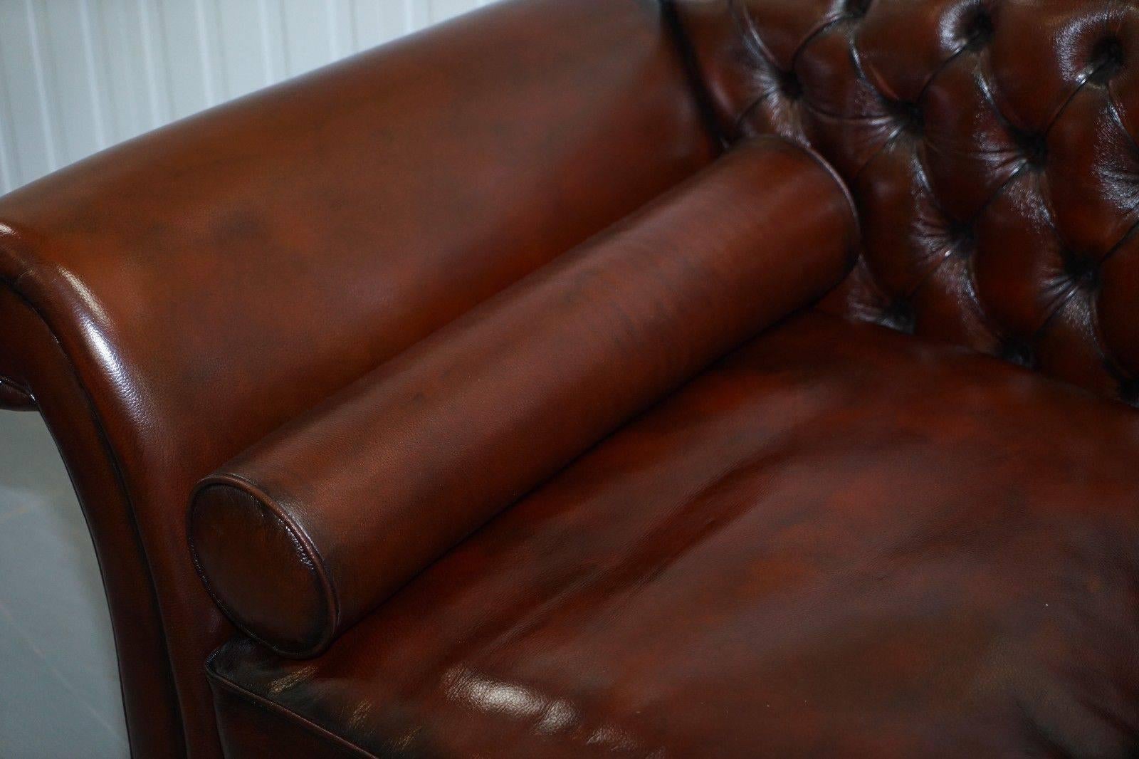 20th Century Fully Restored Chesterfield Buttoned Cigar Brown Leather Chaise Longue Sofa