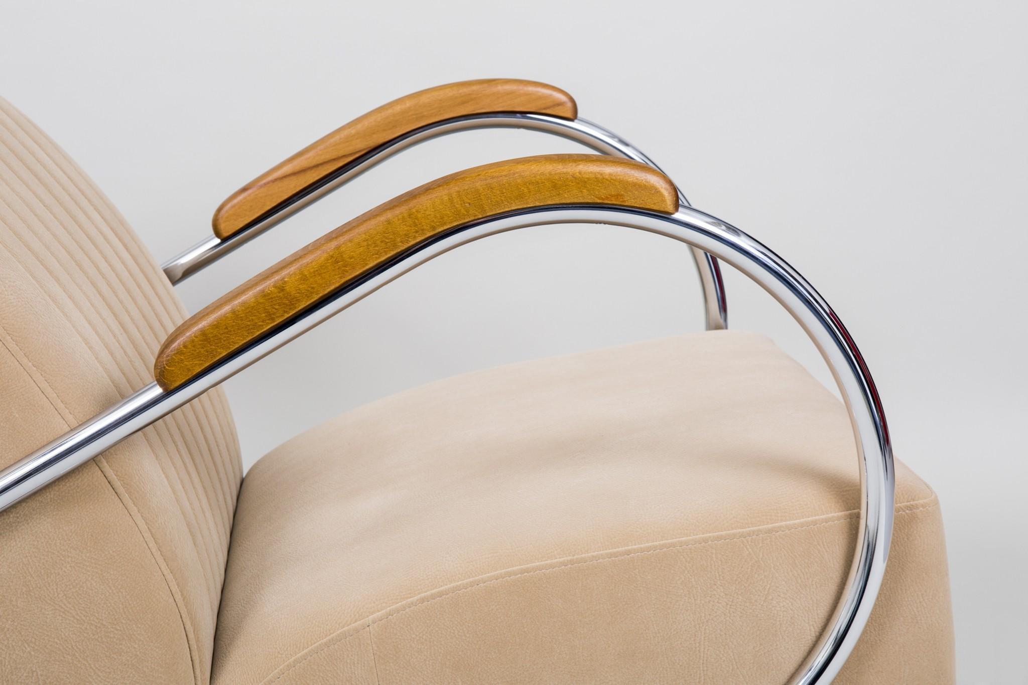 Fully Restored Chrome 1960s Seating Set Made by Kovona, in Czech Republic For Sale 1