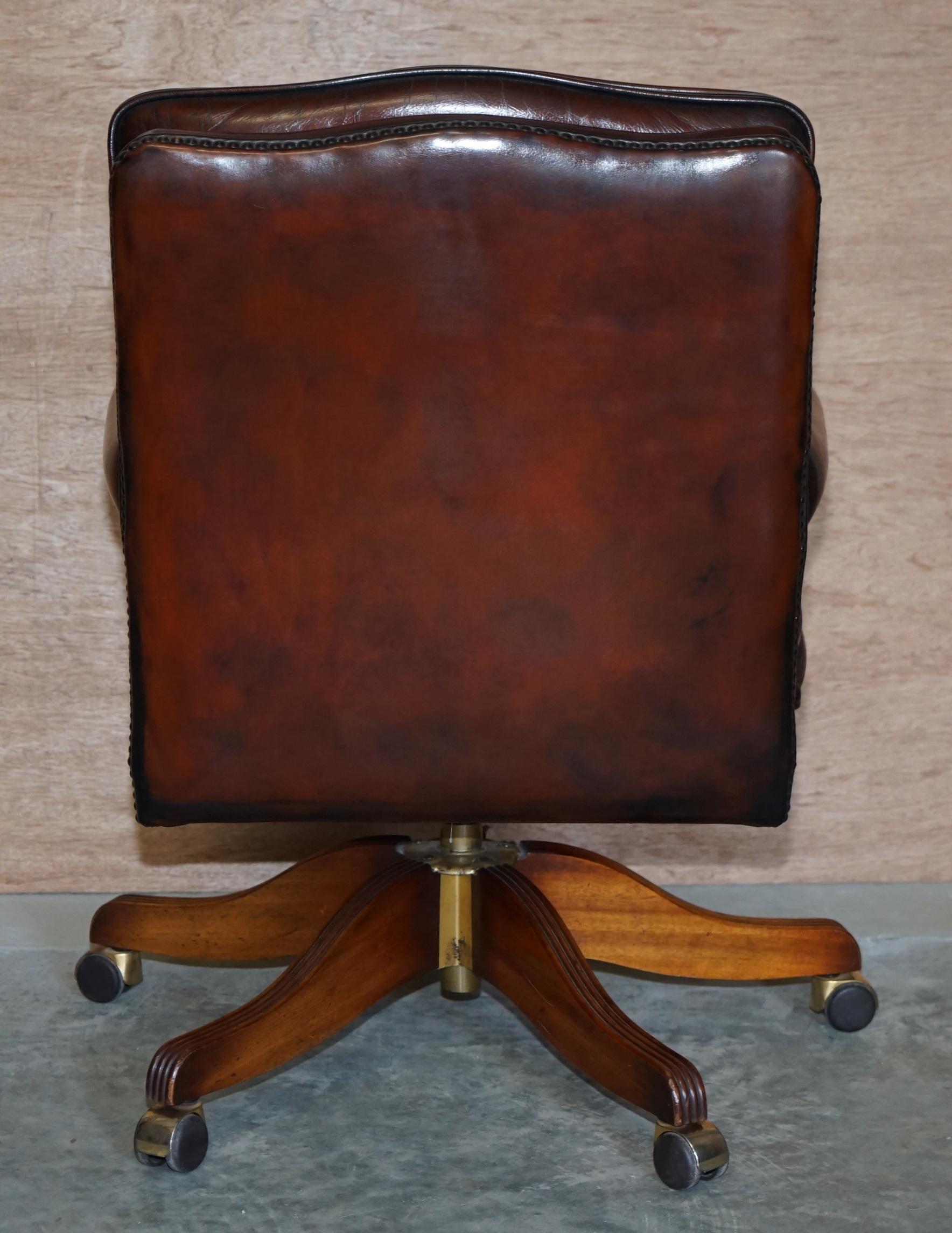 Fully Restored Cigar Brown Leather Oak Framed Chesterfield Captains Armchair 12