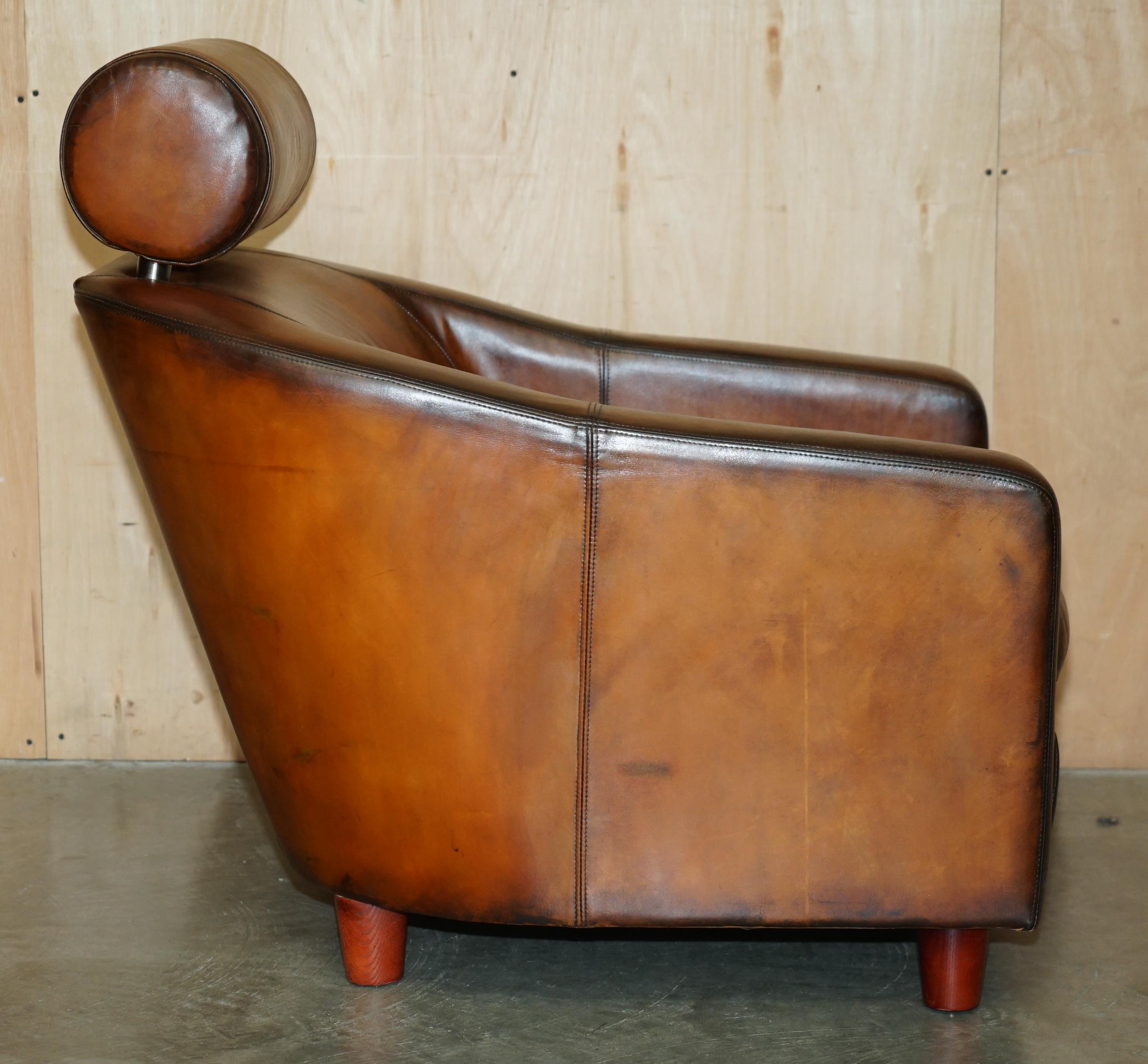 FULLY RESTORED COLLIN & HAYES HANDgefärbter BROWN LEATHER LOUNGER ARMCHAiR & OTTOMAN im Angebot 4